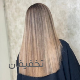 آمبره مو کوتاه در مرکز مو جهان