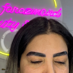 لیفت مژه و‌ابرو