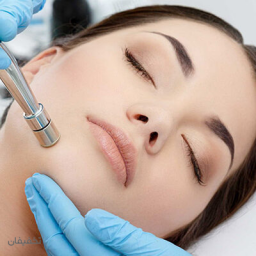 فیشیال و‌پاکسازی تخصصی پوست