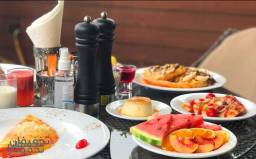 بوفه صبحانه هتل لوکس وزرا ویژه شنبه تا چهارشنبه