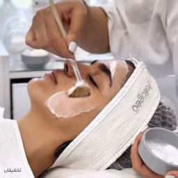 فشیال ضد جوش و آکنه همراه با اسیدتراپی