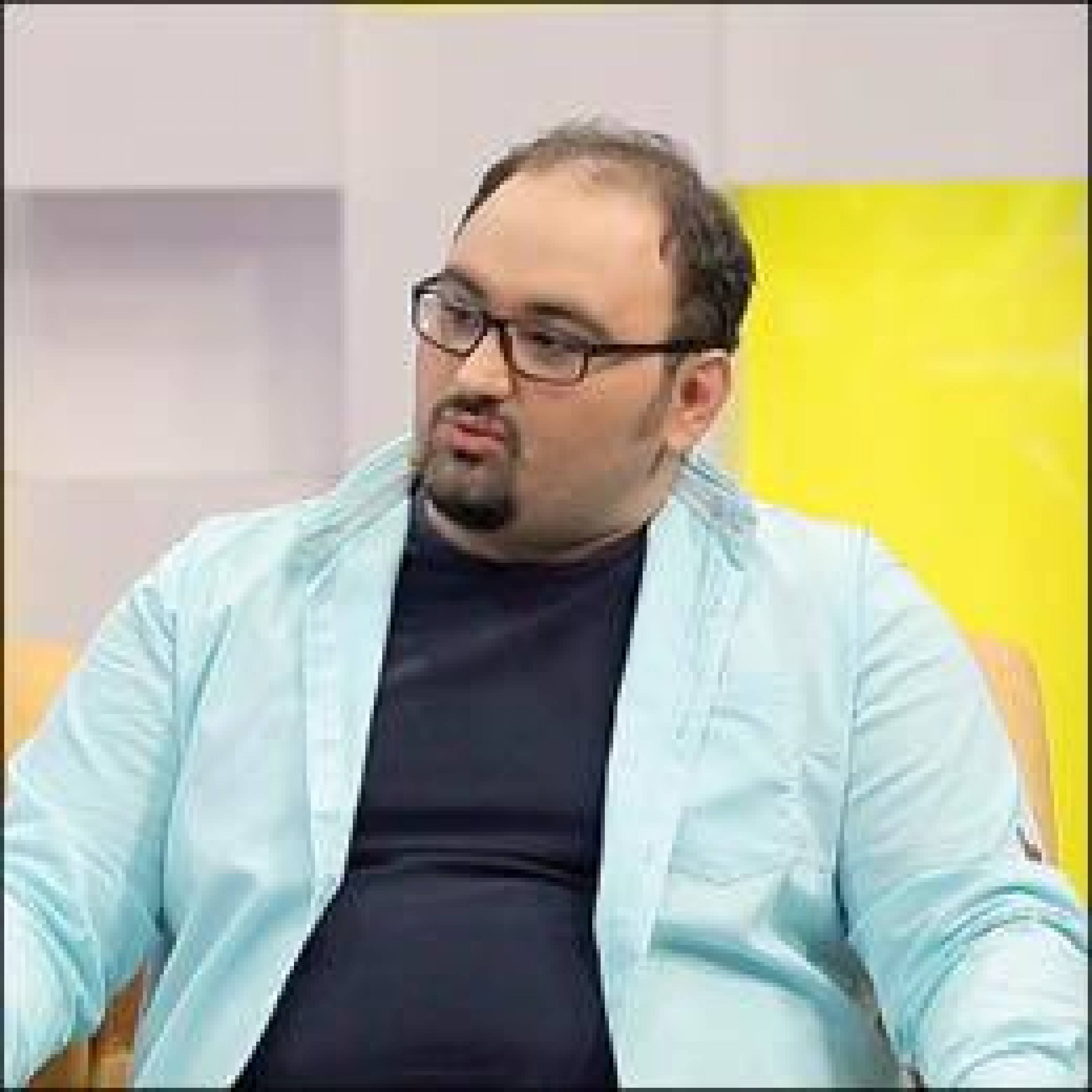 حسن ریوندی و مجید افشاری در باغ تالار مروارید