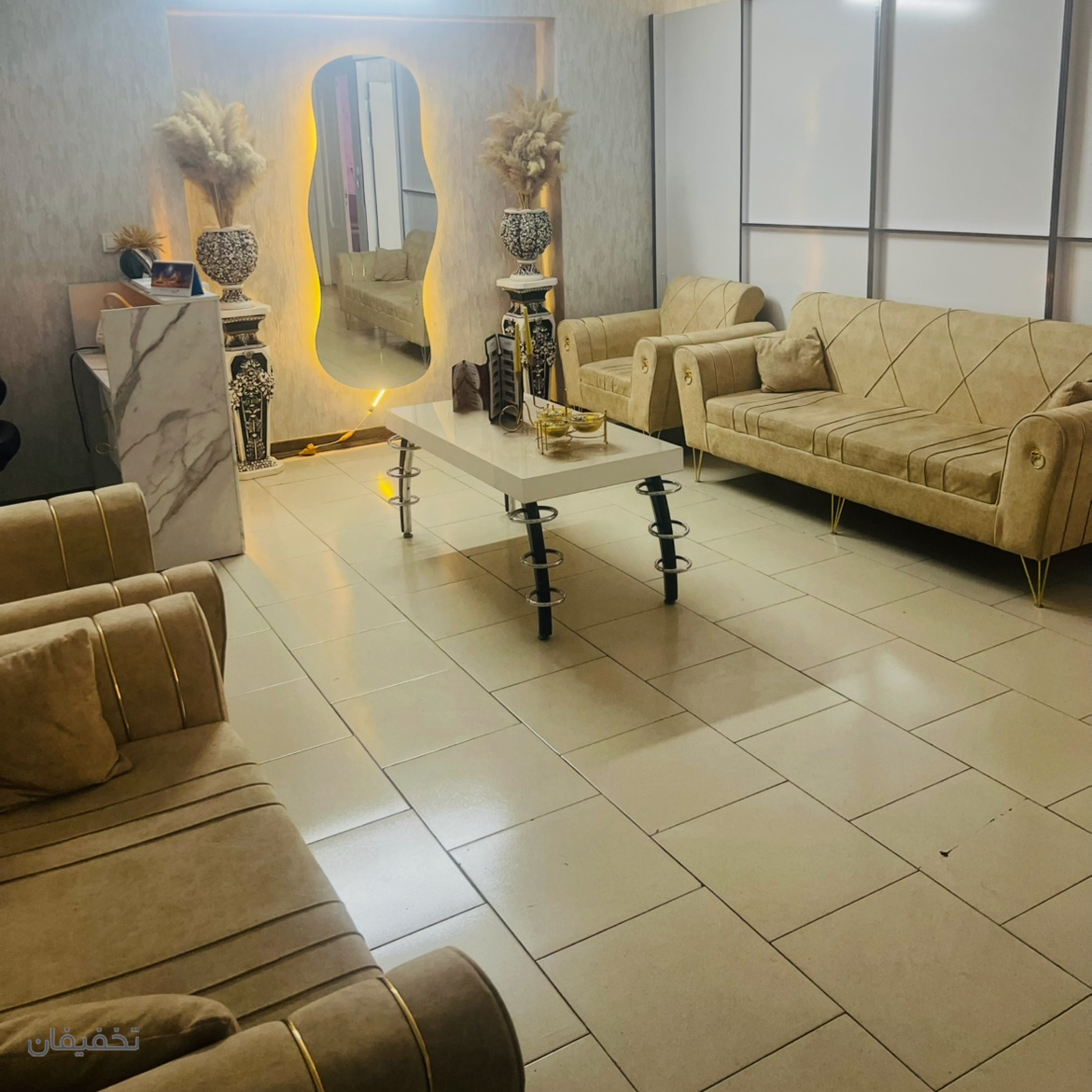 مرکز زیبایی و لاغری آرام