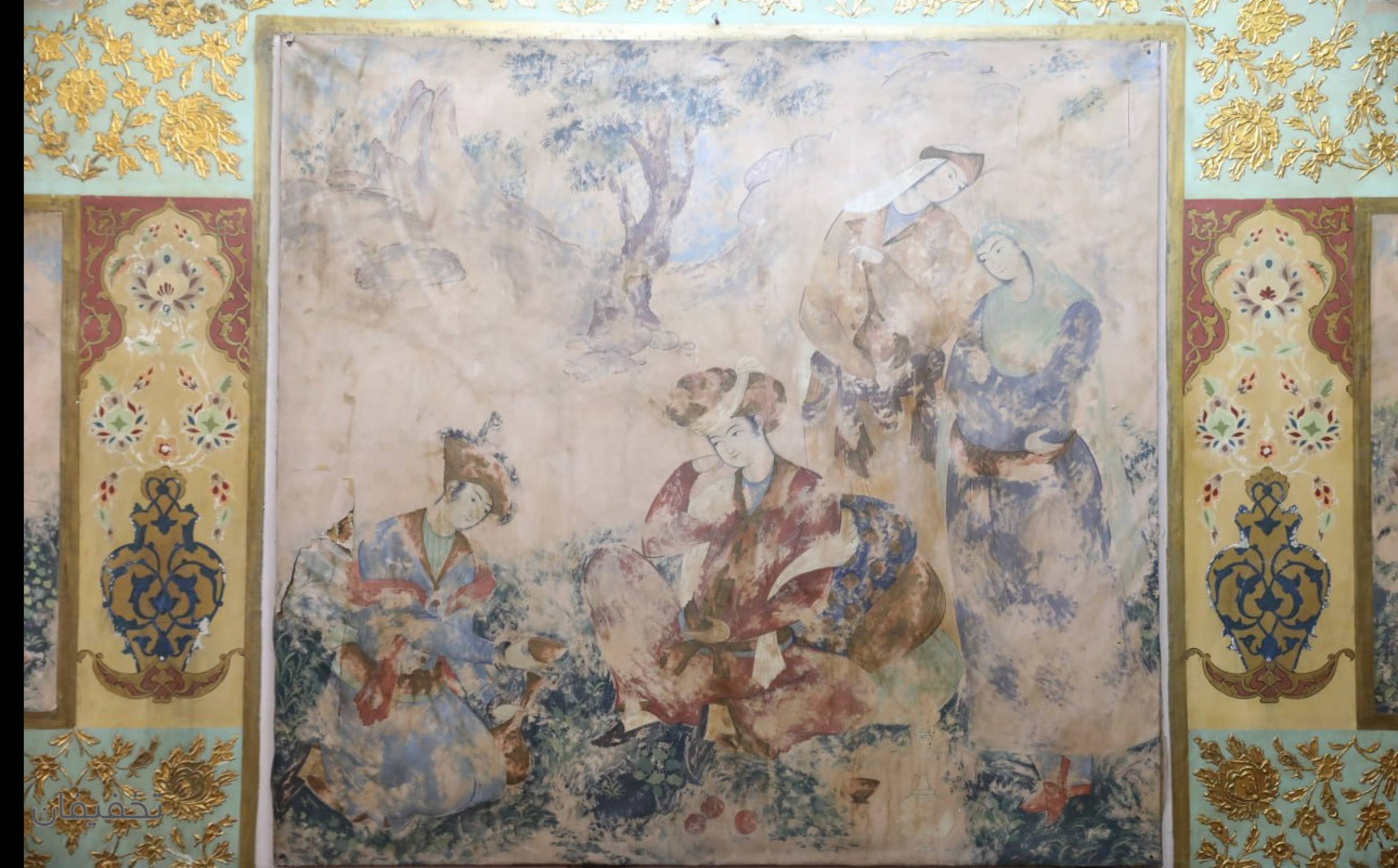 کافه و رستوران دلشدگان
