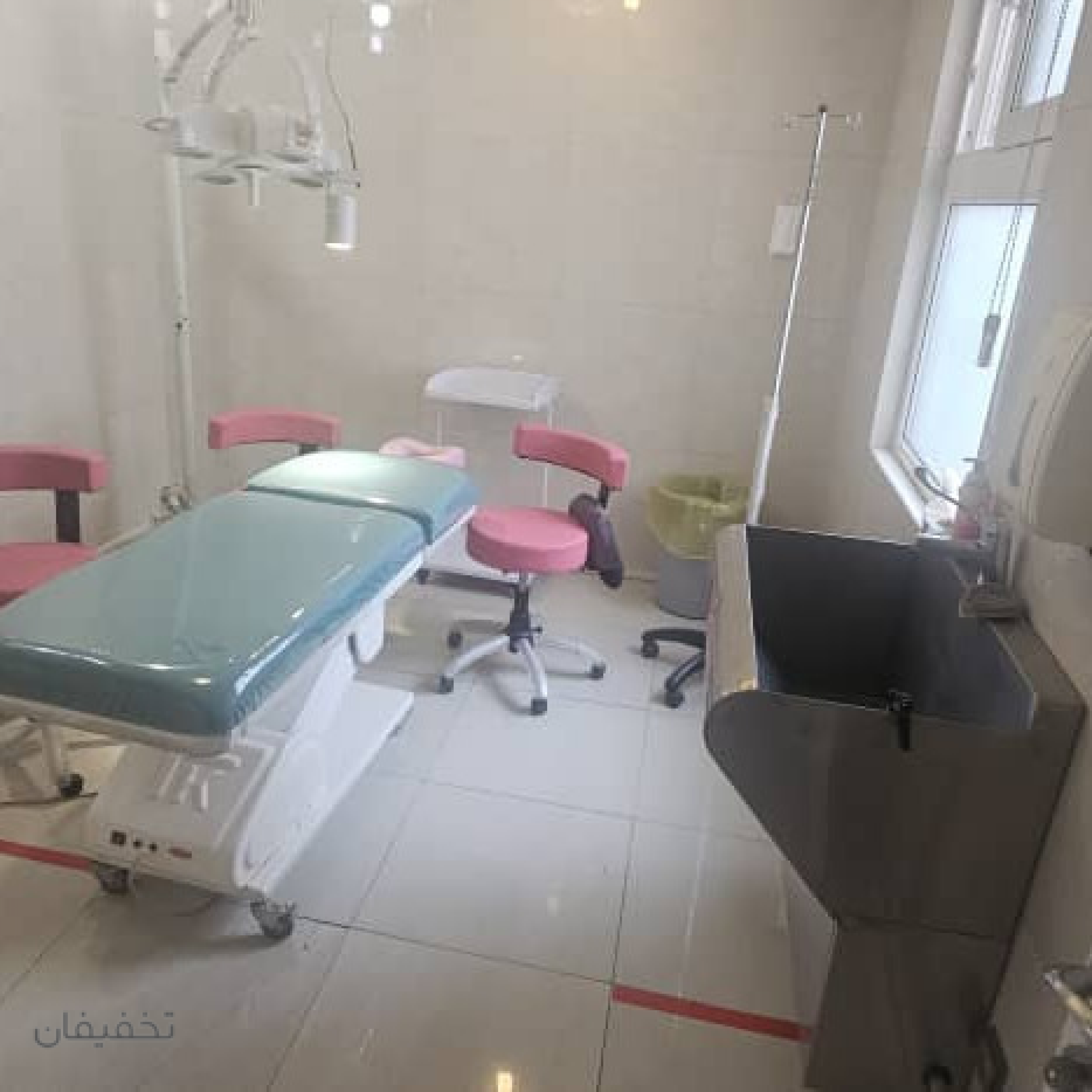 کلینیک پوست و مو و زیبایی سحر