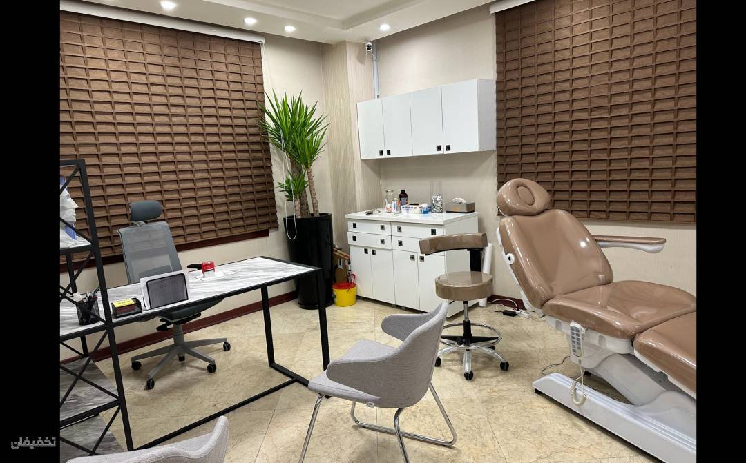 مطب لیزر و زیبایی دکتر مونا معصوم آبادی(درمانیکا)