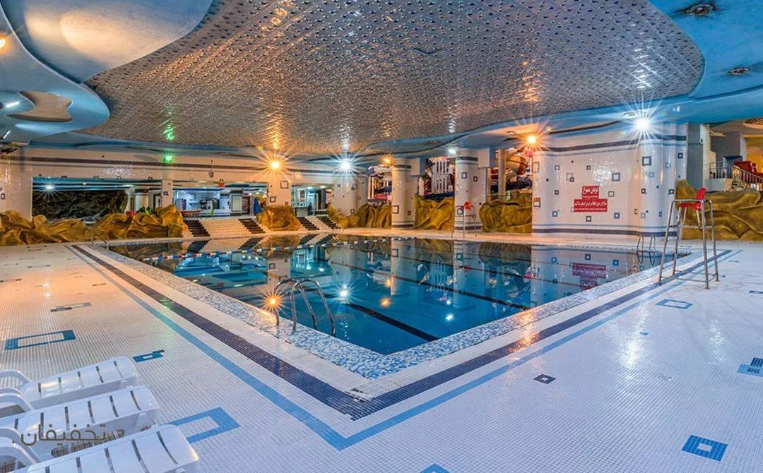 پارک آبی سرزمین موج های خروشان مشهد