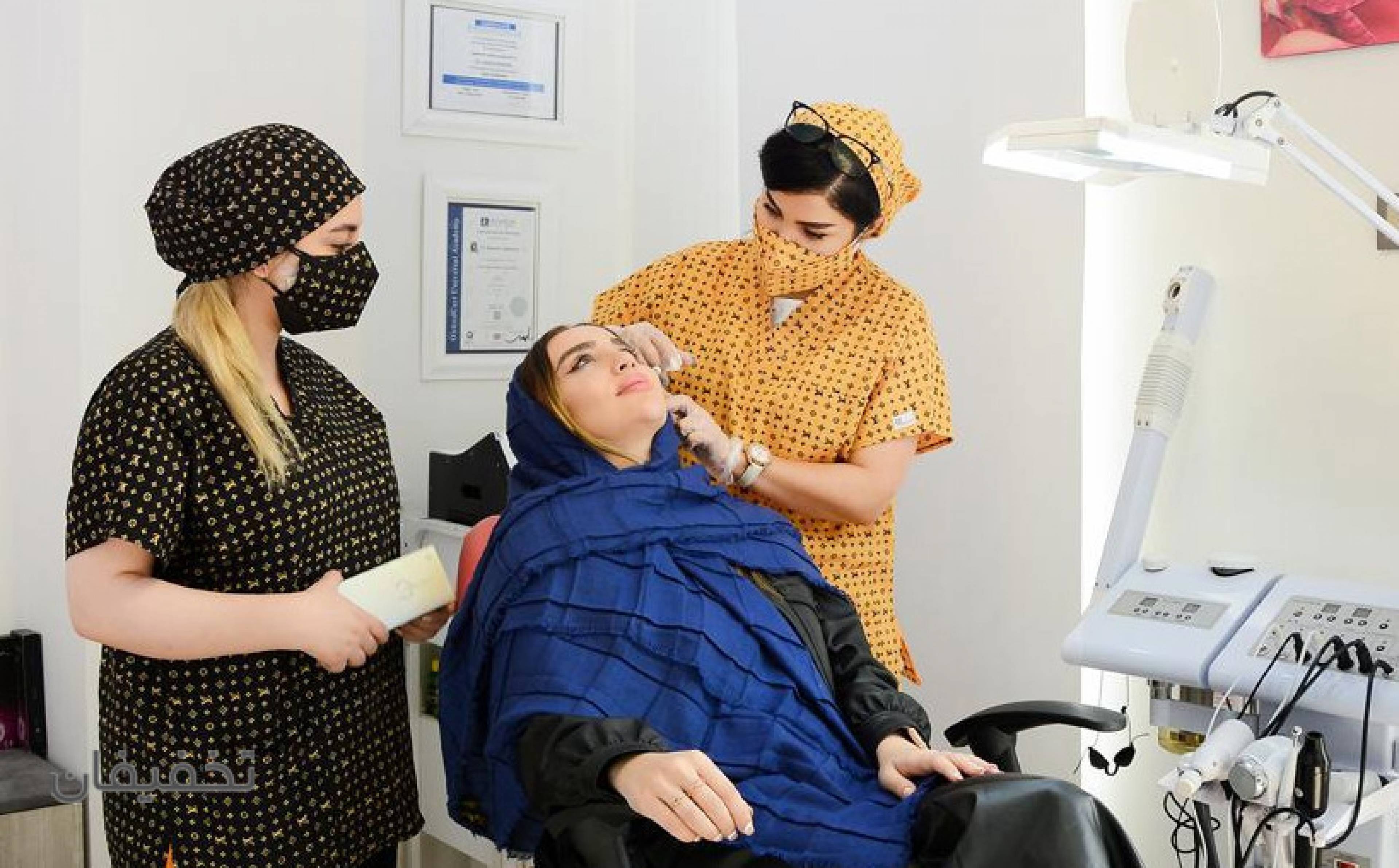 کلینیک زیبایی گروشه