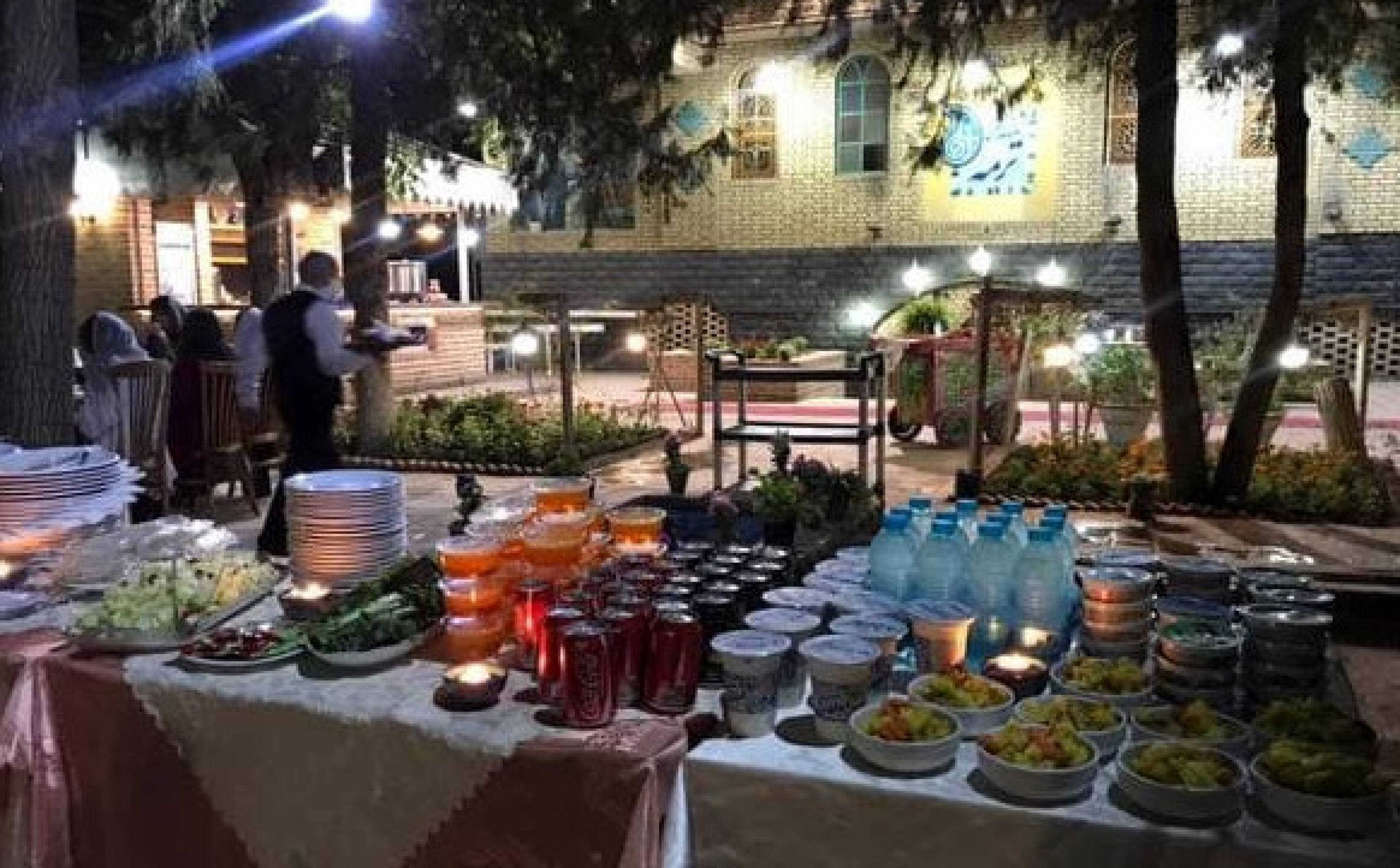 رستوران  سنتی ترمه