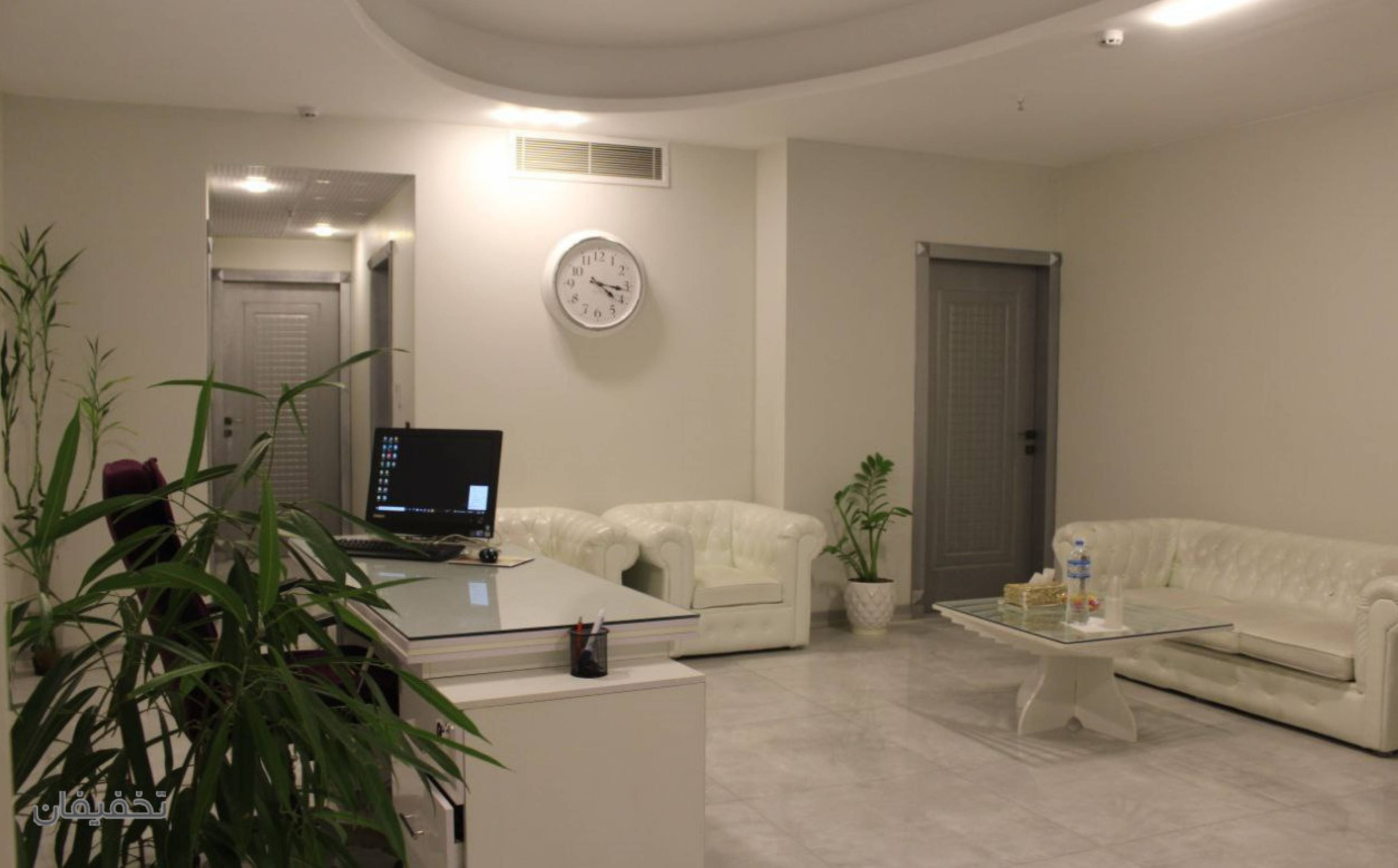 مرکز پوست و زیبایی لیارز