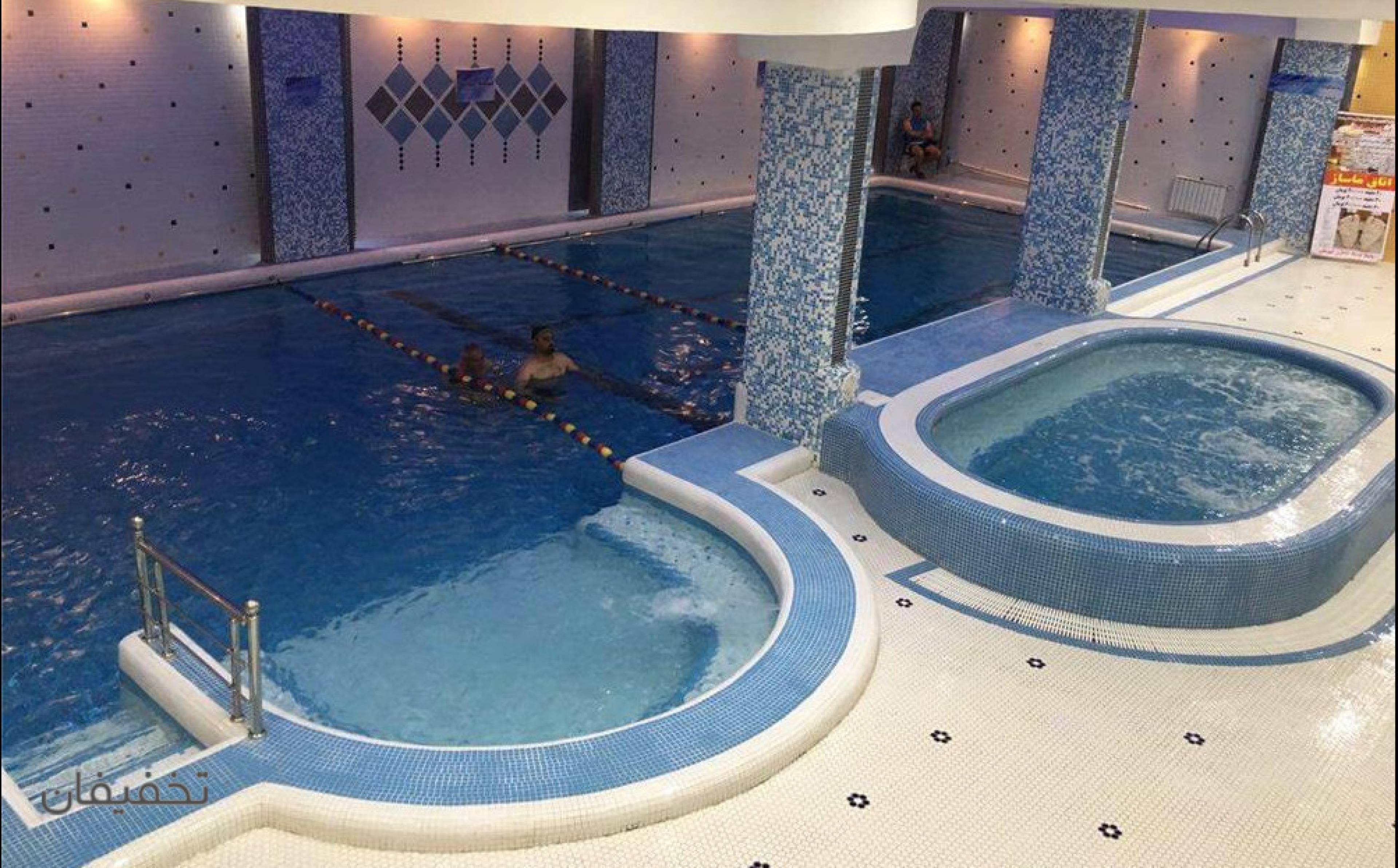 استخر وسونا ساحل