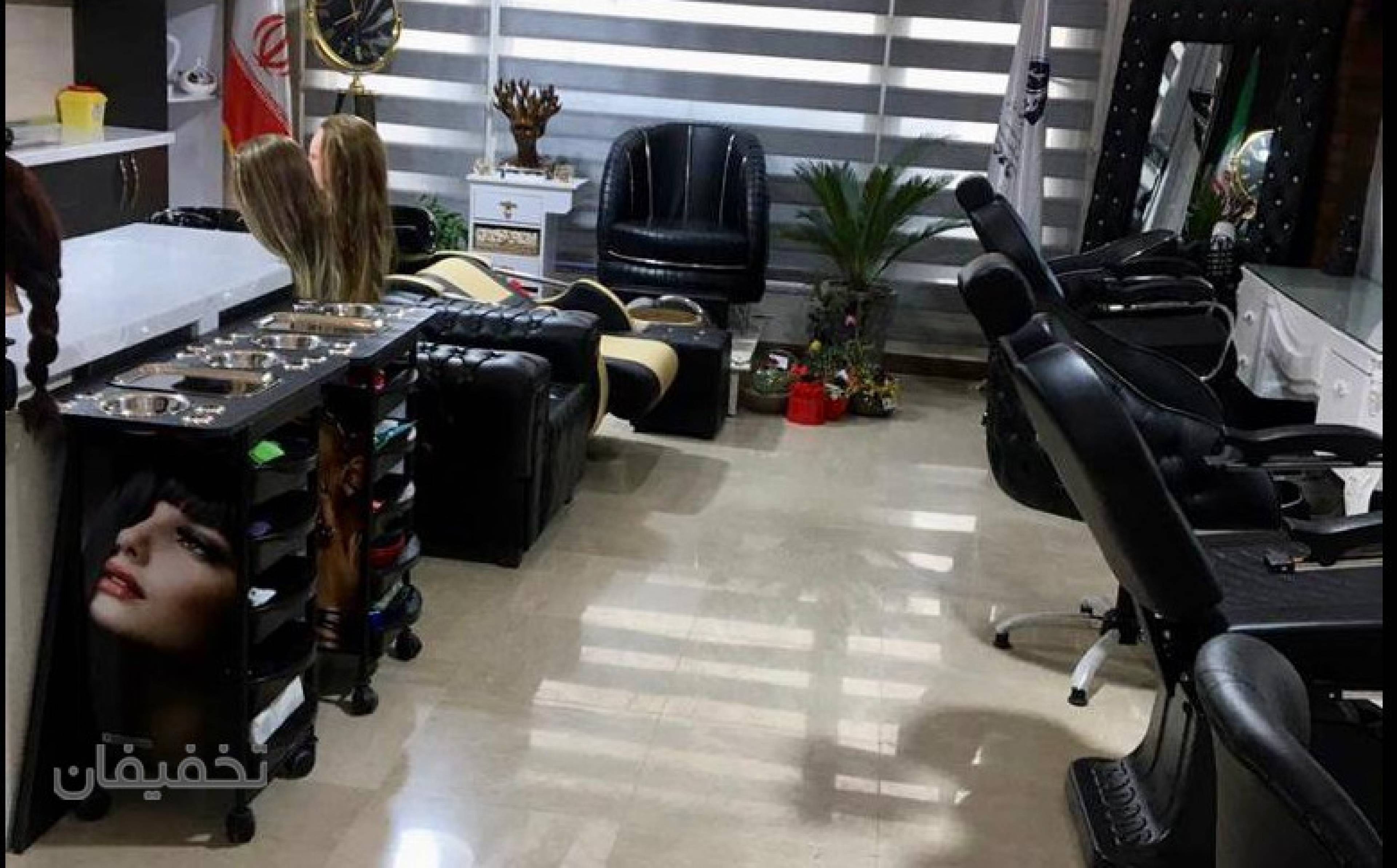  آموزشگاه ناخن سارا یاری