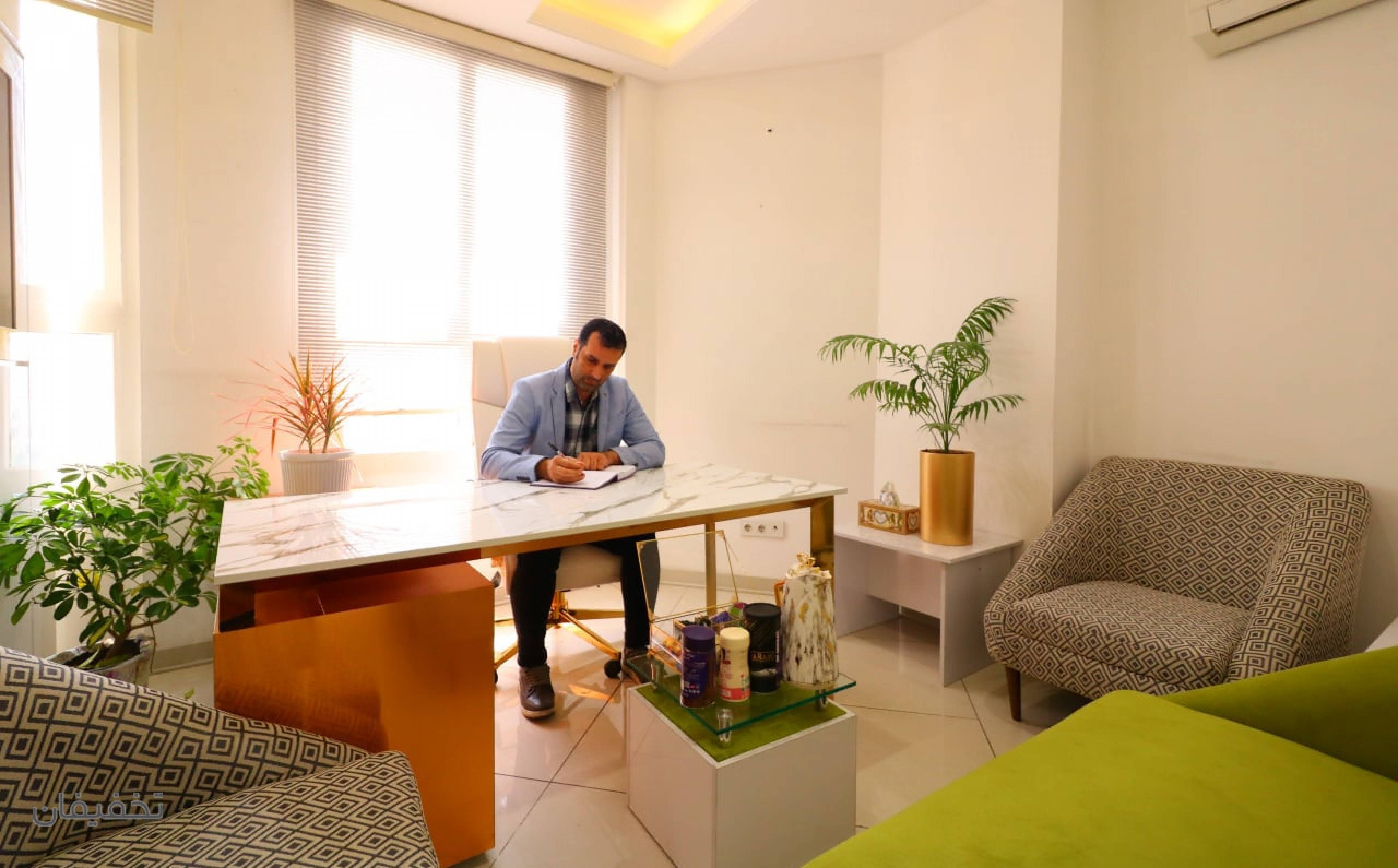 کلینیک دکتربیوتی فرمانیه