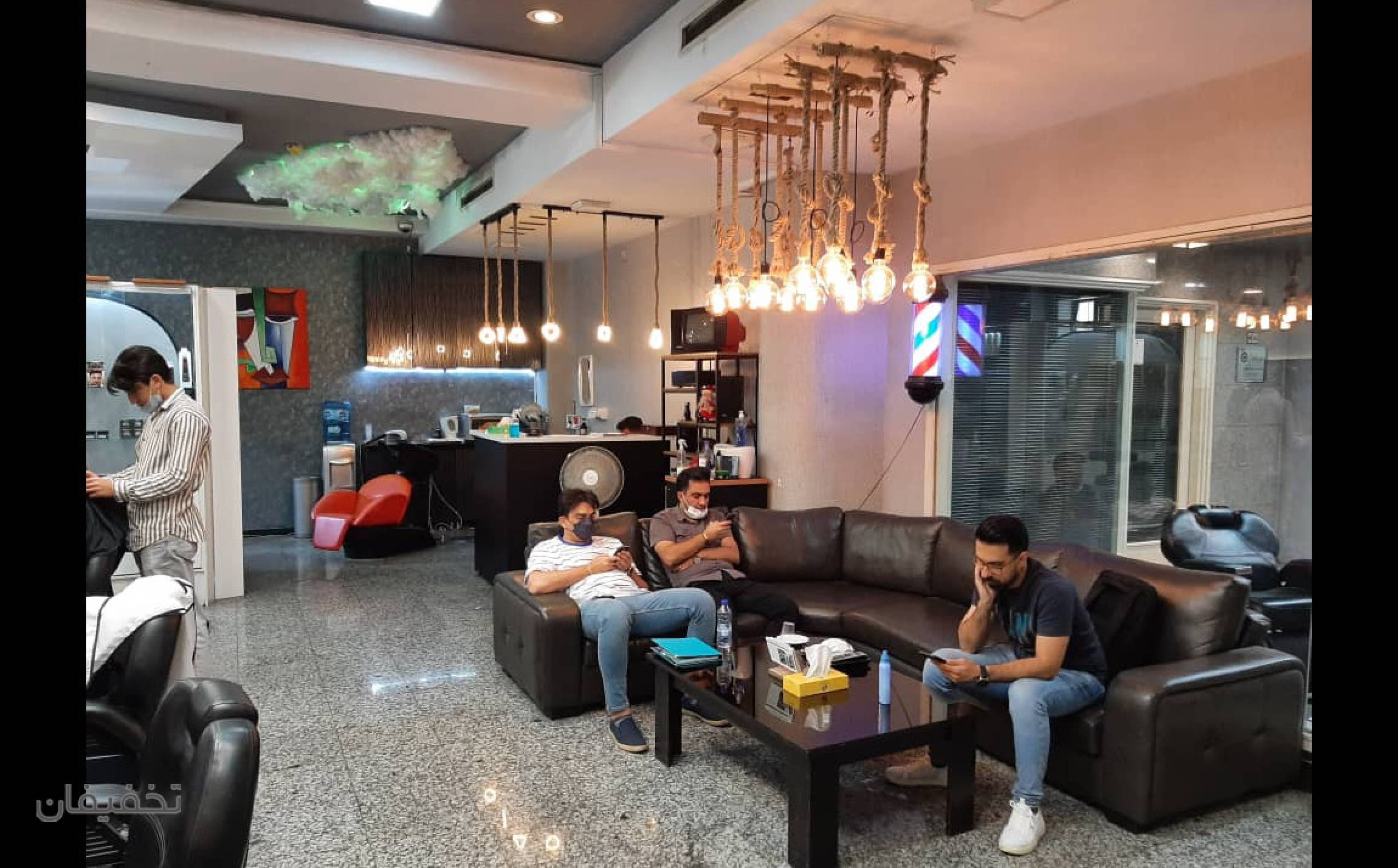 آرایشگاه دیپلمات