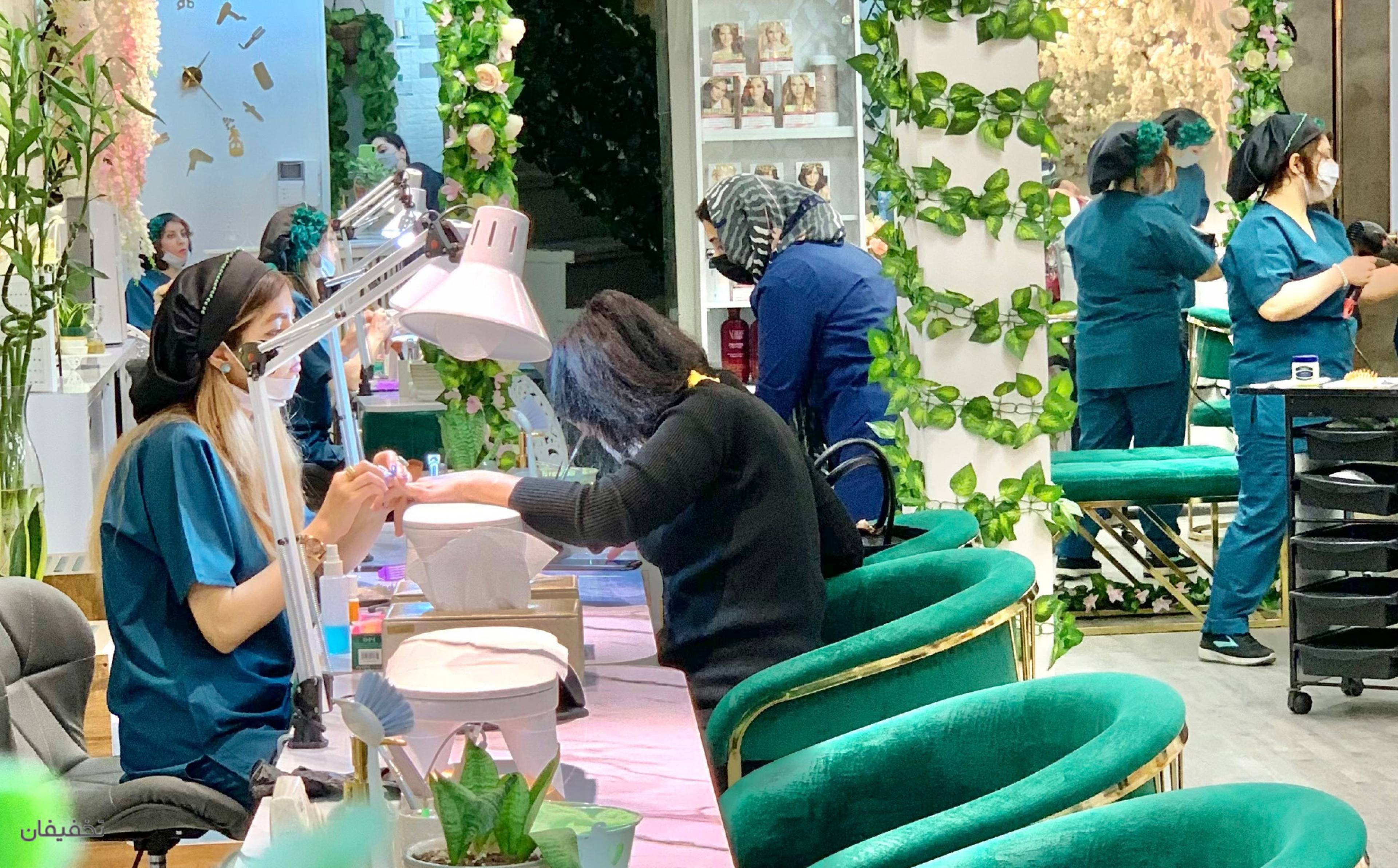 سالن زیبایی نرگسین