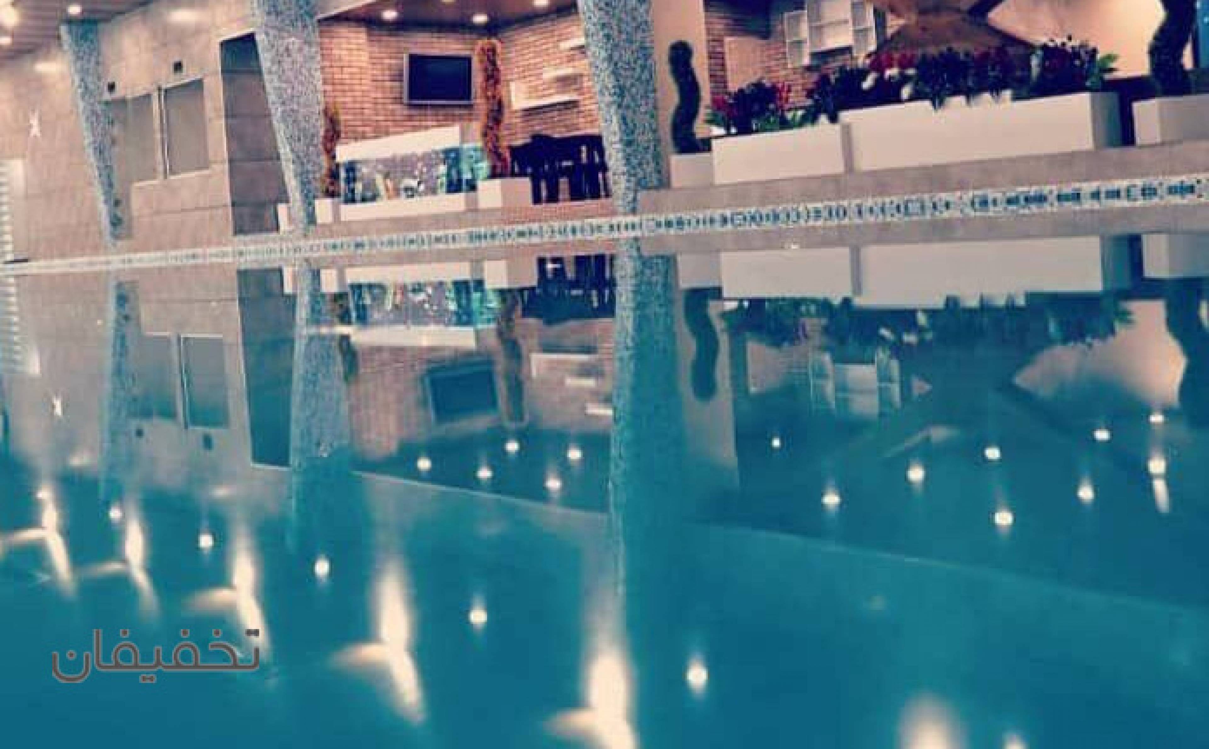 استخر پدیده