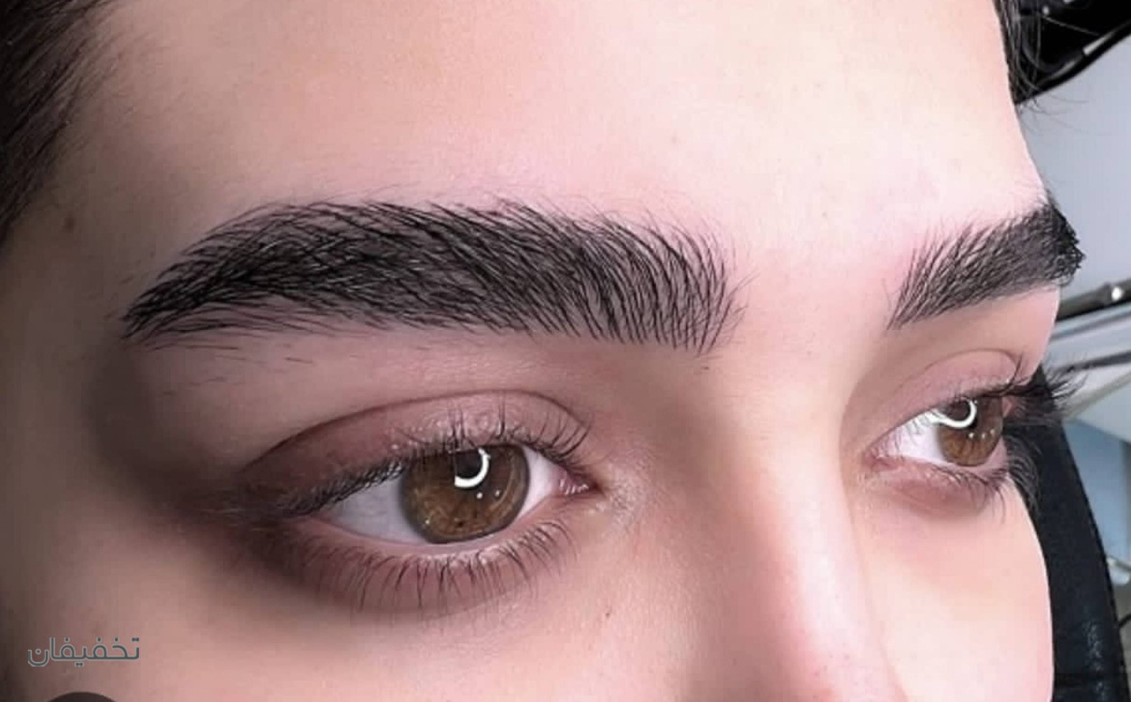 میکروبلیدینگ ابرو و فیبروز نیلوفر