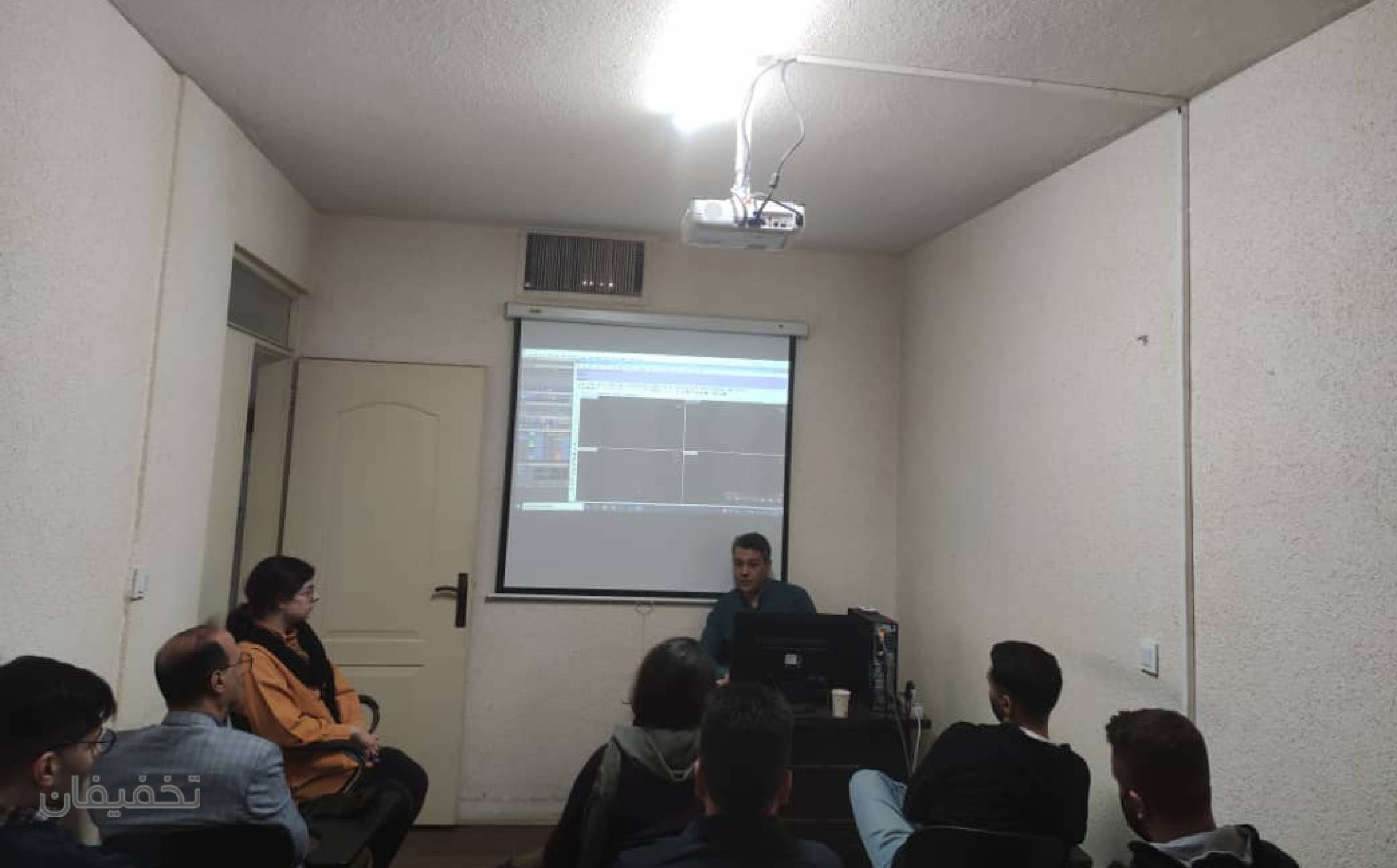 موسسه آموزشی طلانگاران