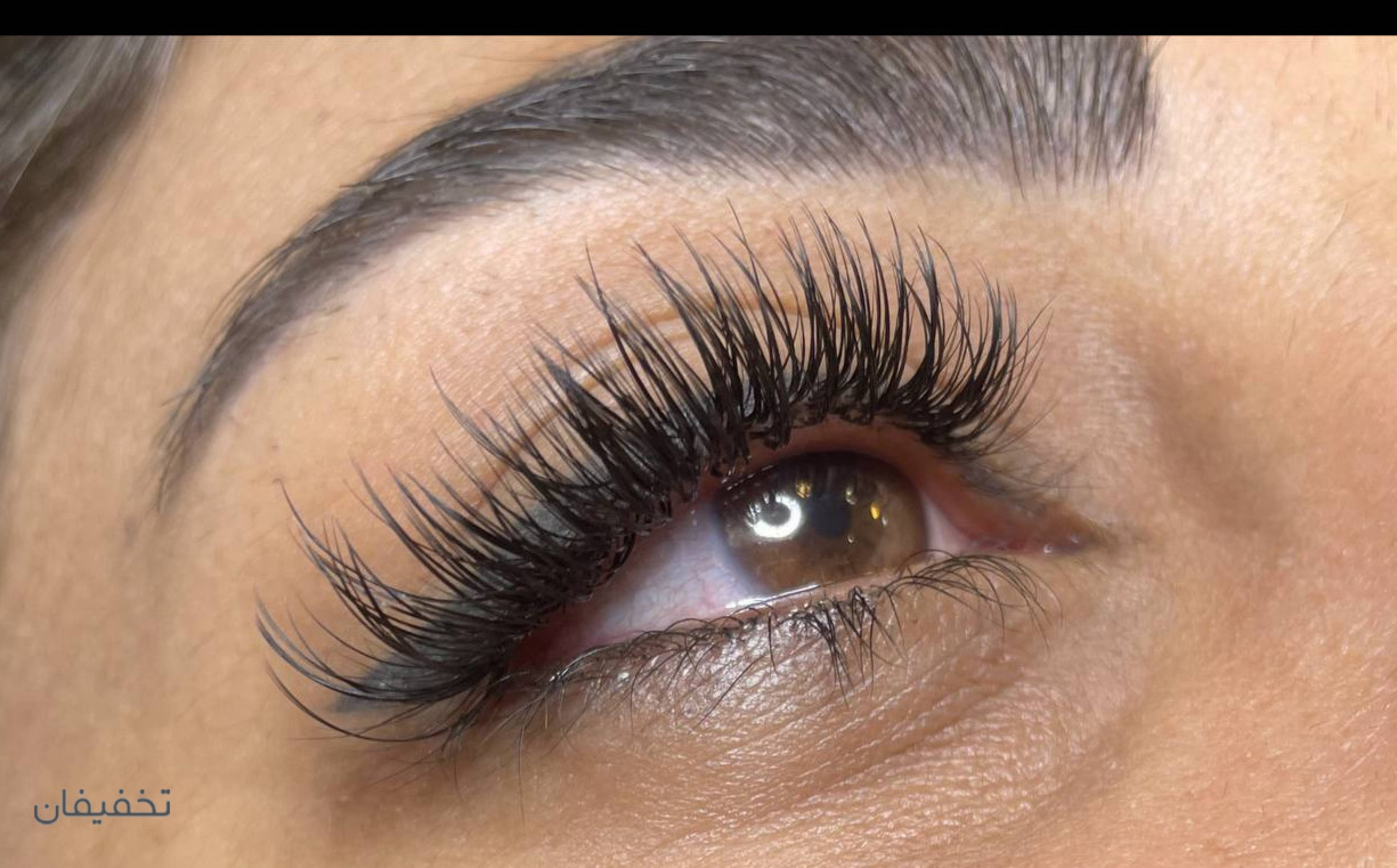 مرکز تخصصی اکستنشن، کاشت، لیفت و لمینیت مژه و ابرو عسل