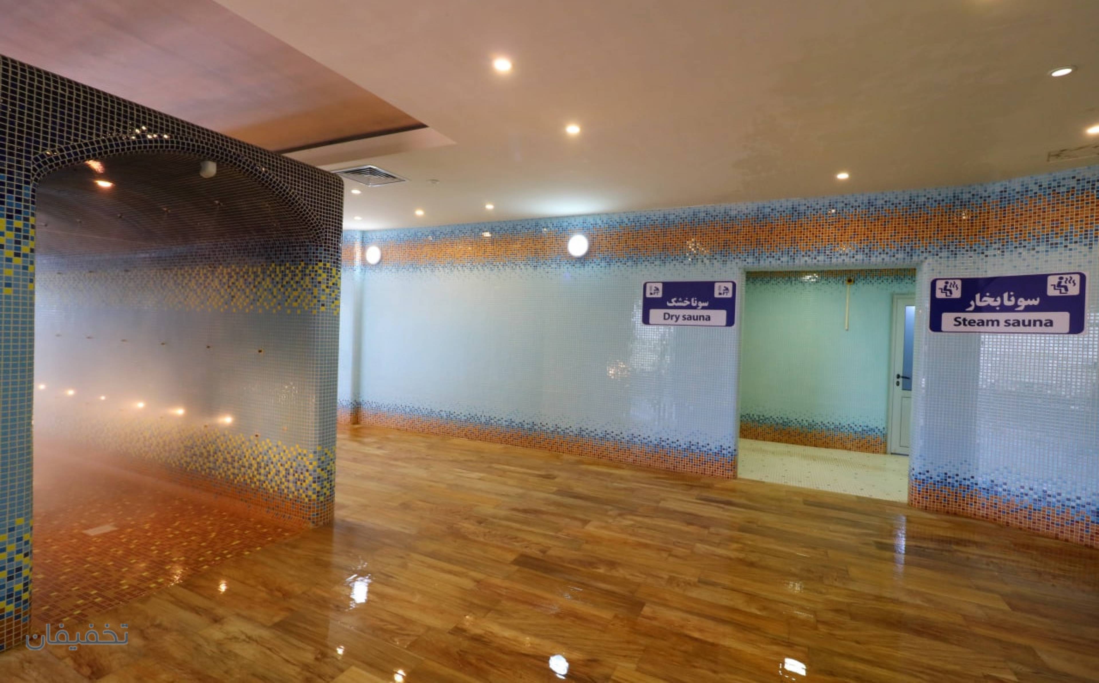 استخر یاس زعفرانیه(دهکده نشاط)