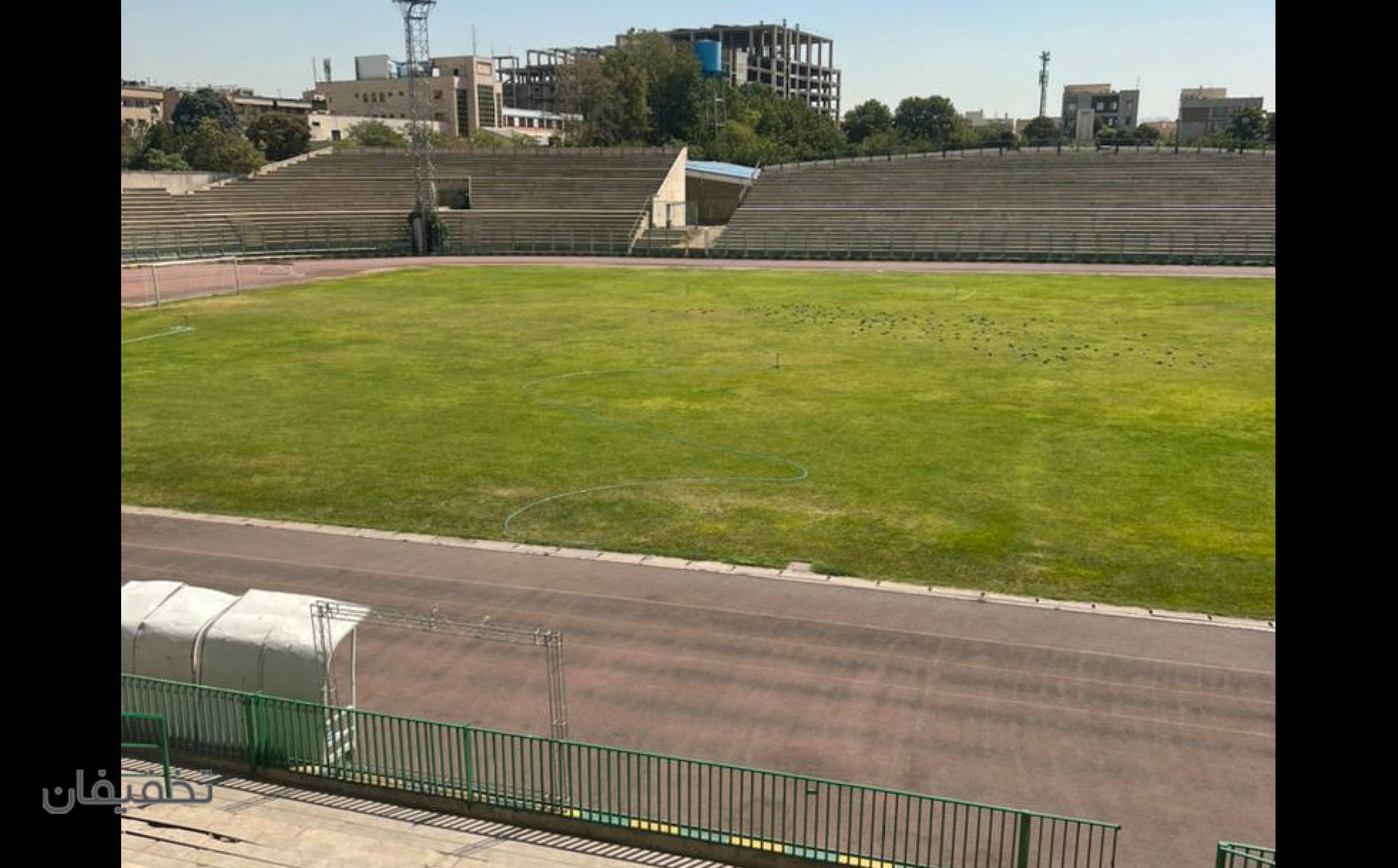مربی فیتنس بانوان در مجموعه ورزشی شهید شیرودی