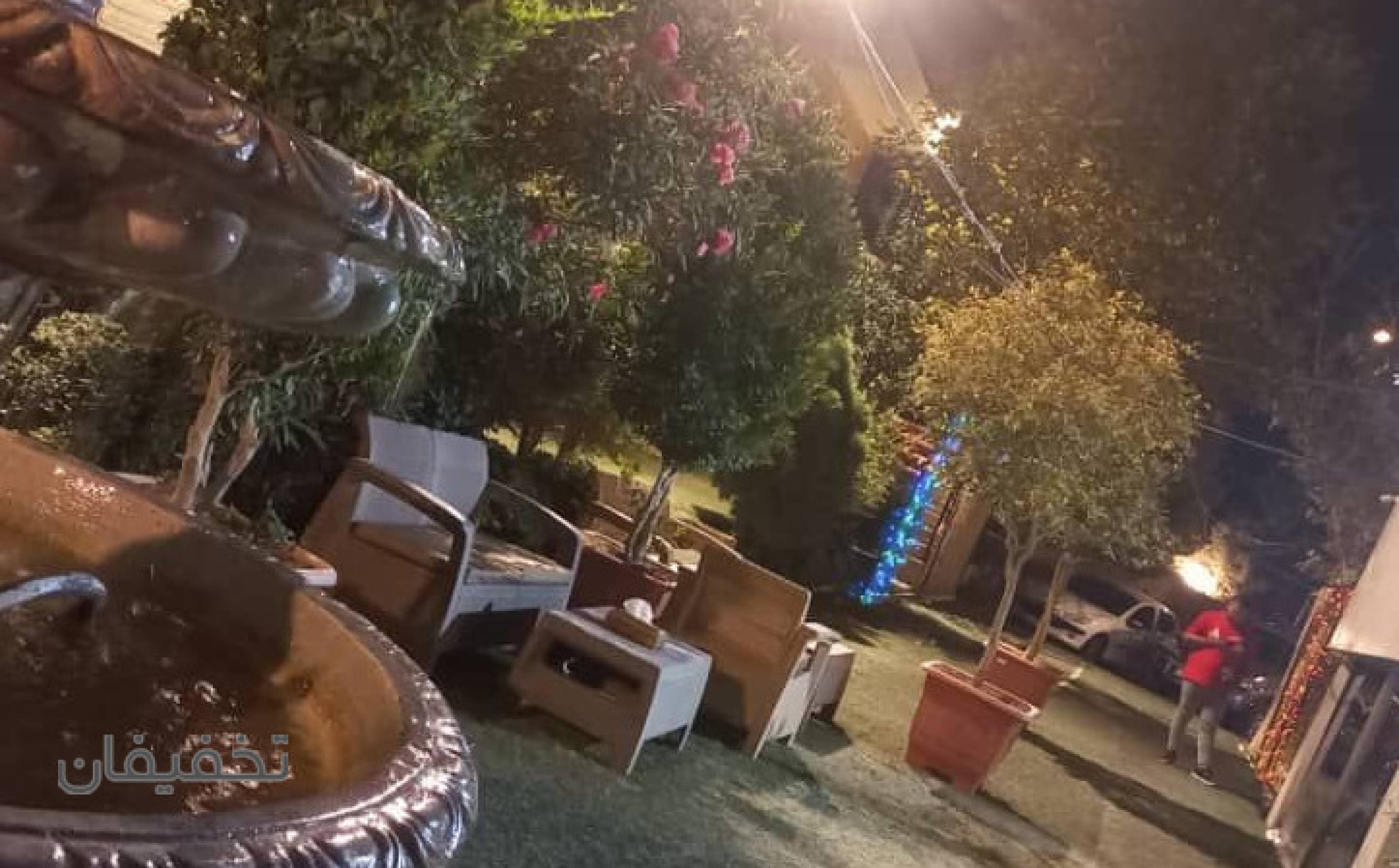 باغچه رستوران آبشار