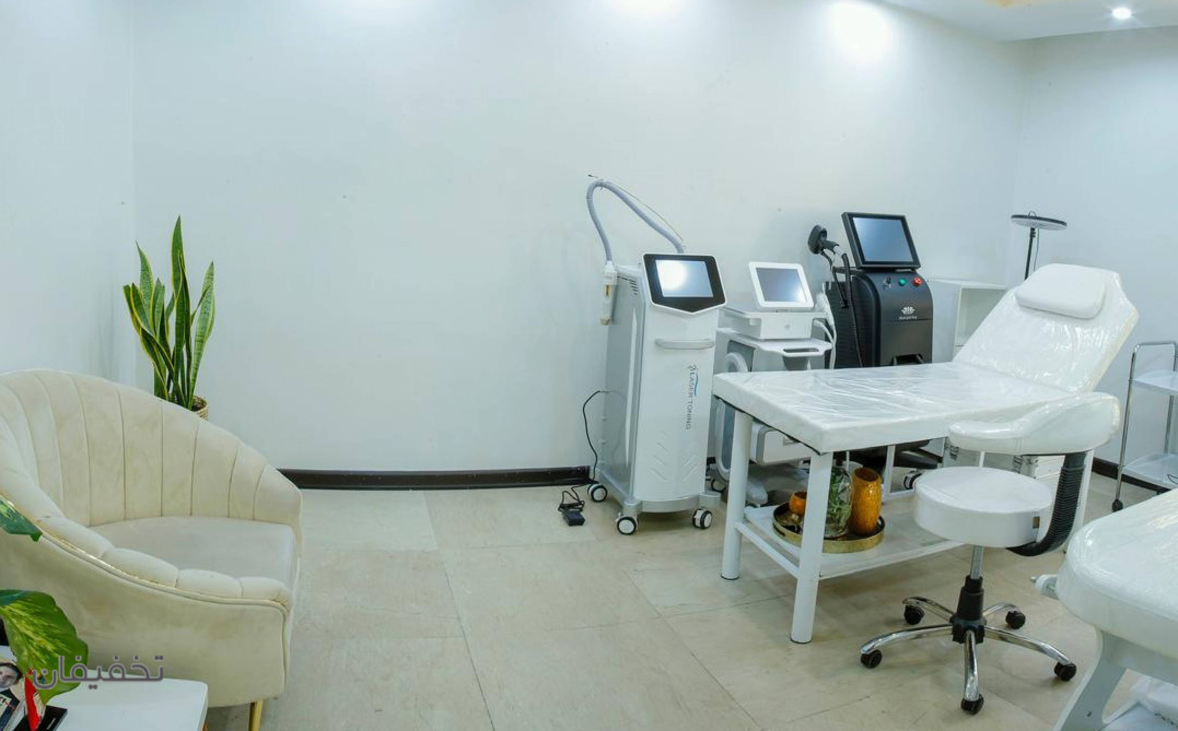 مطب پوست مو و لاغری زیبایی دکتر ترنیان 
