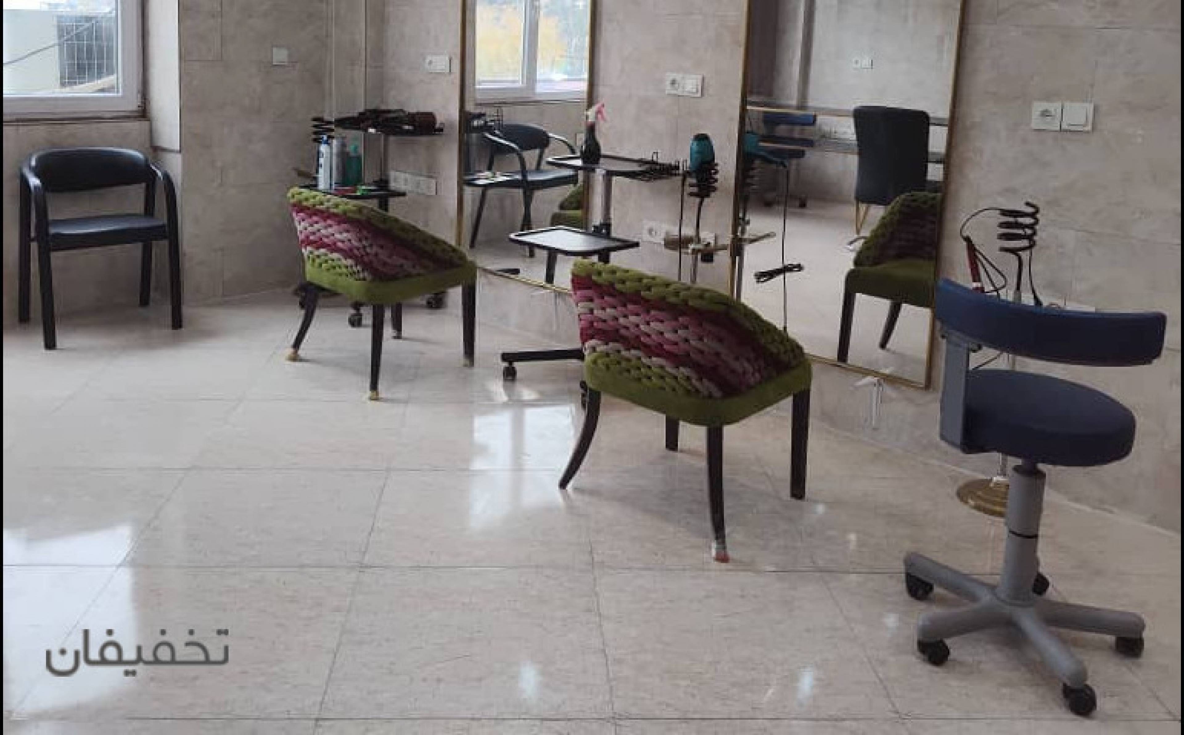 آکادمی  الهه نور 