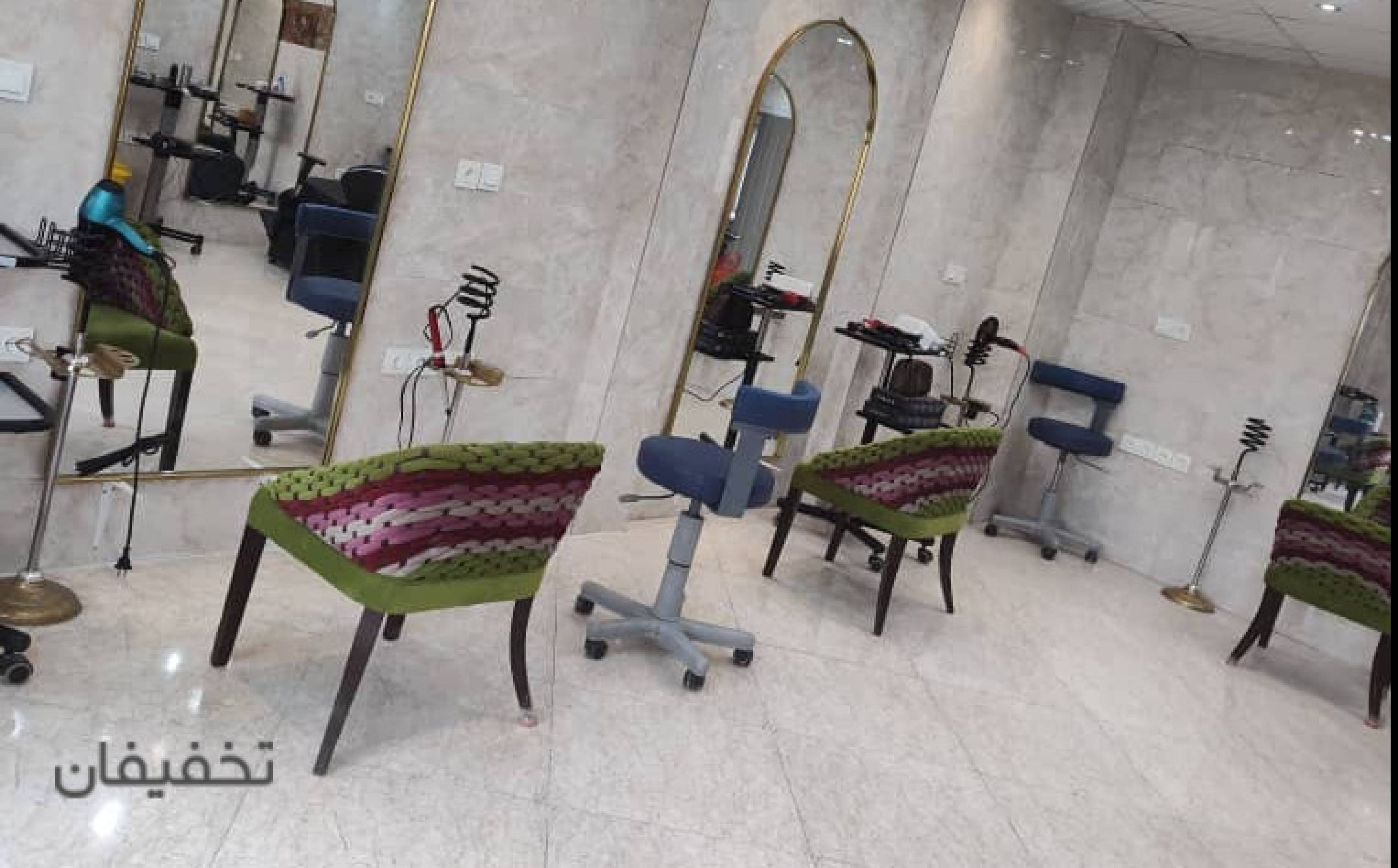 آکادمی  الهه نور 