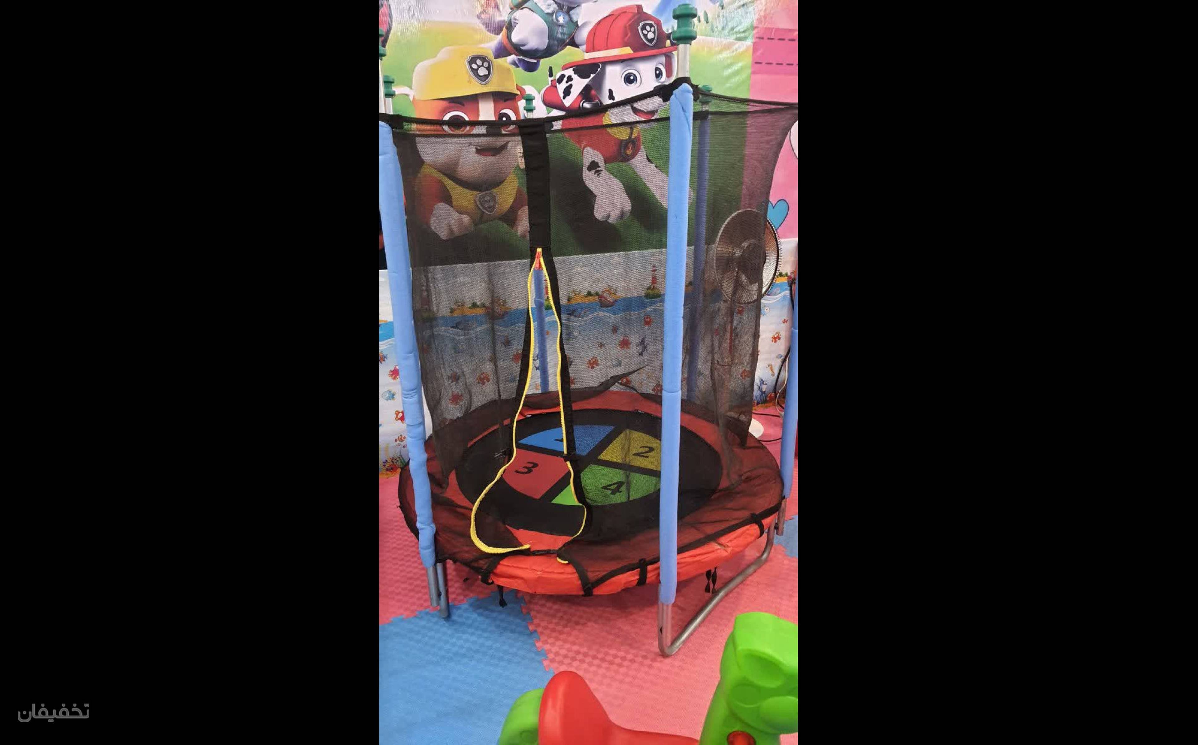 خانه بازی مینیون شعبه 2 (نازی آباد)