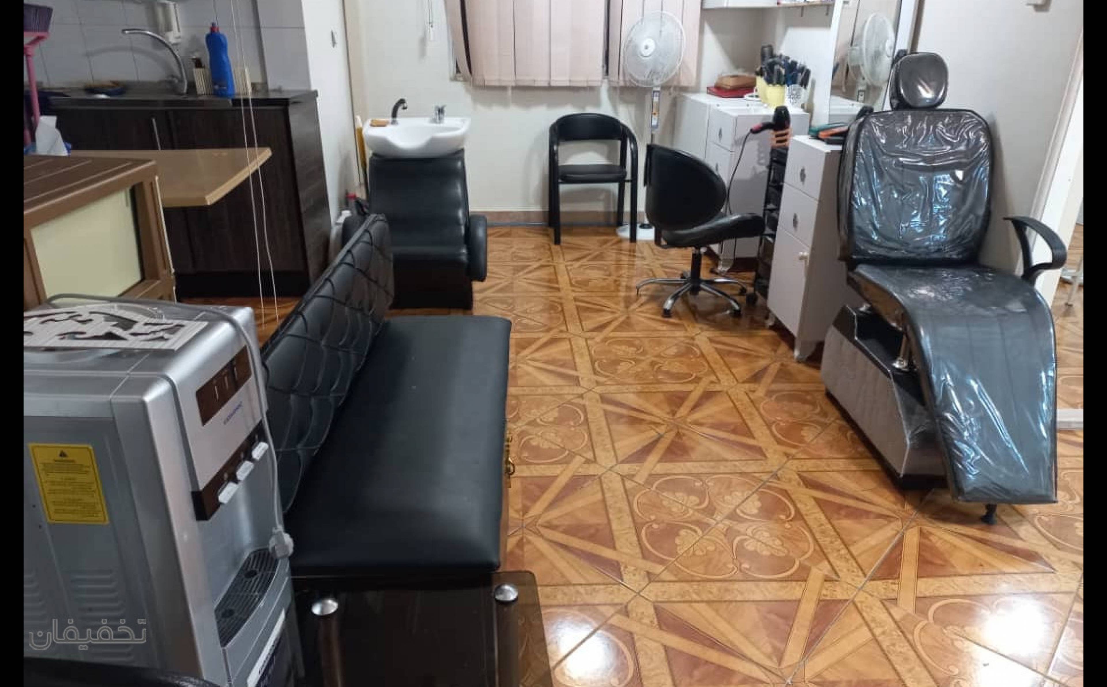 سالن زیبایی لوسی بیوتی