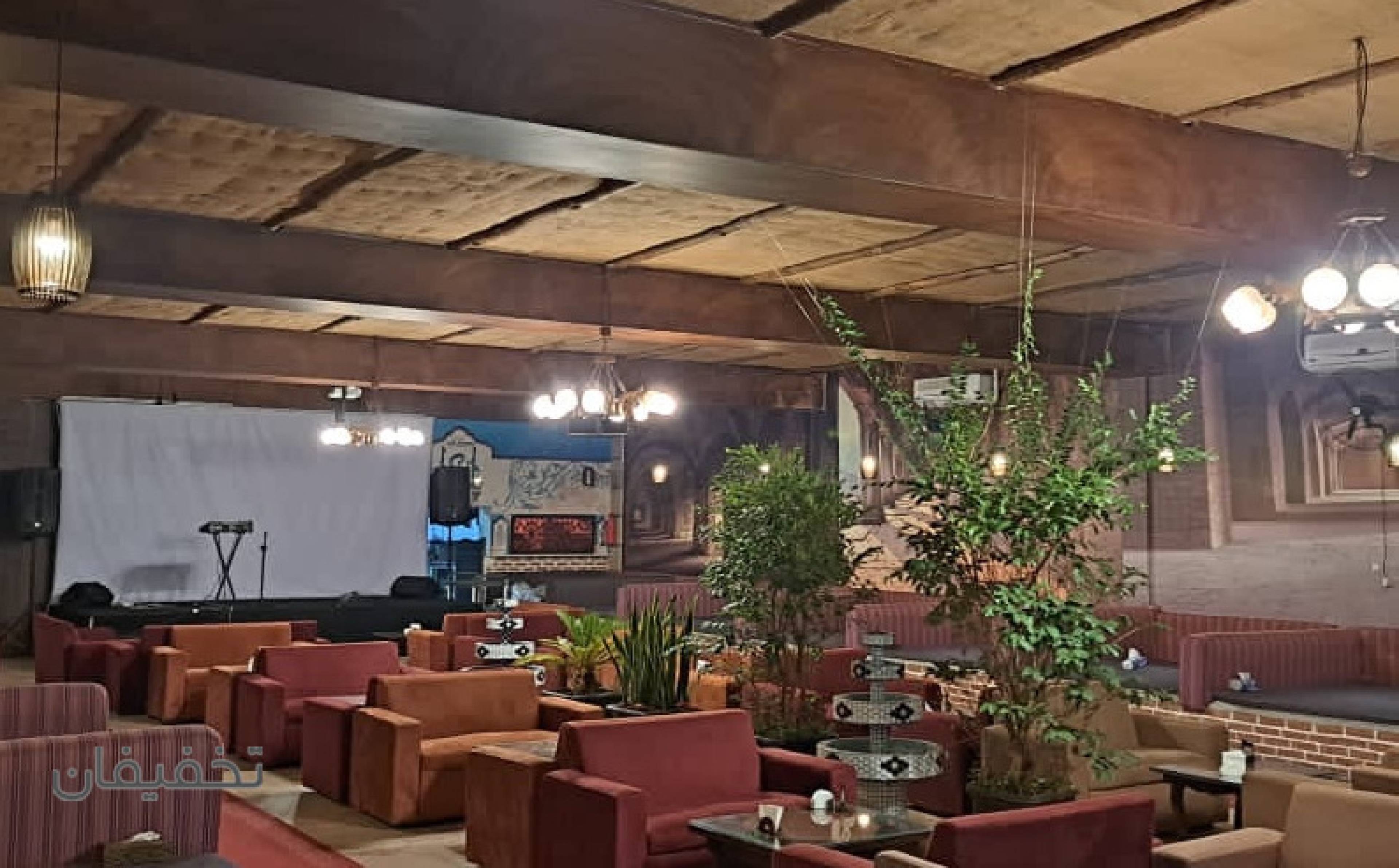 کافه رستوران پارپیرار