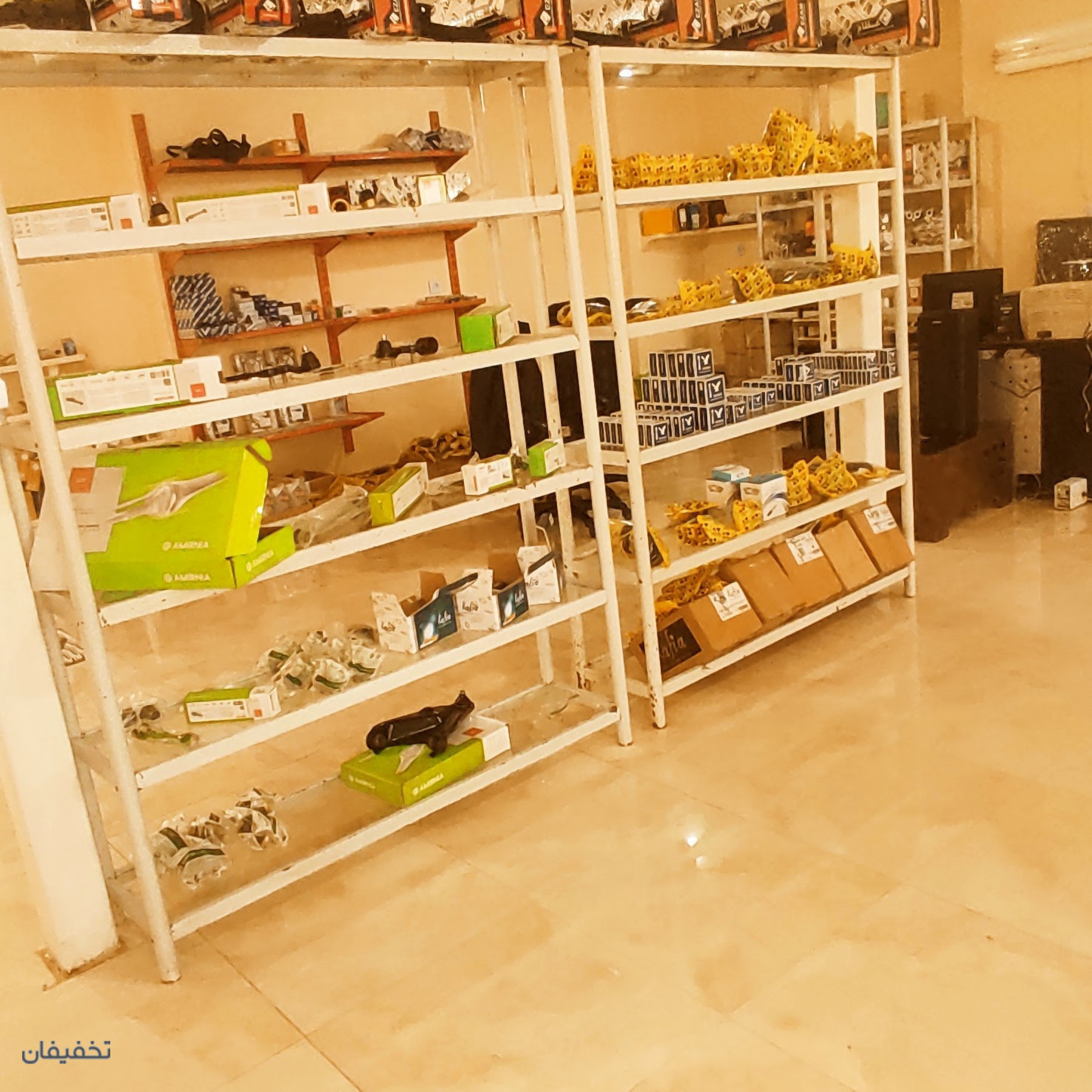 فروشگاه لوازم یدک و جانبی خودرو عظیم قطعه