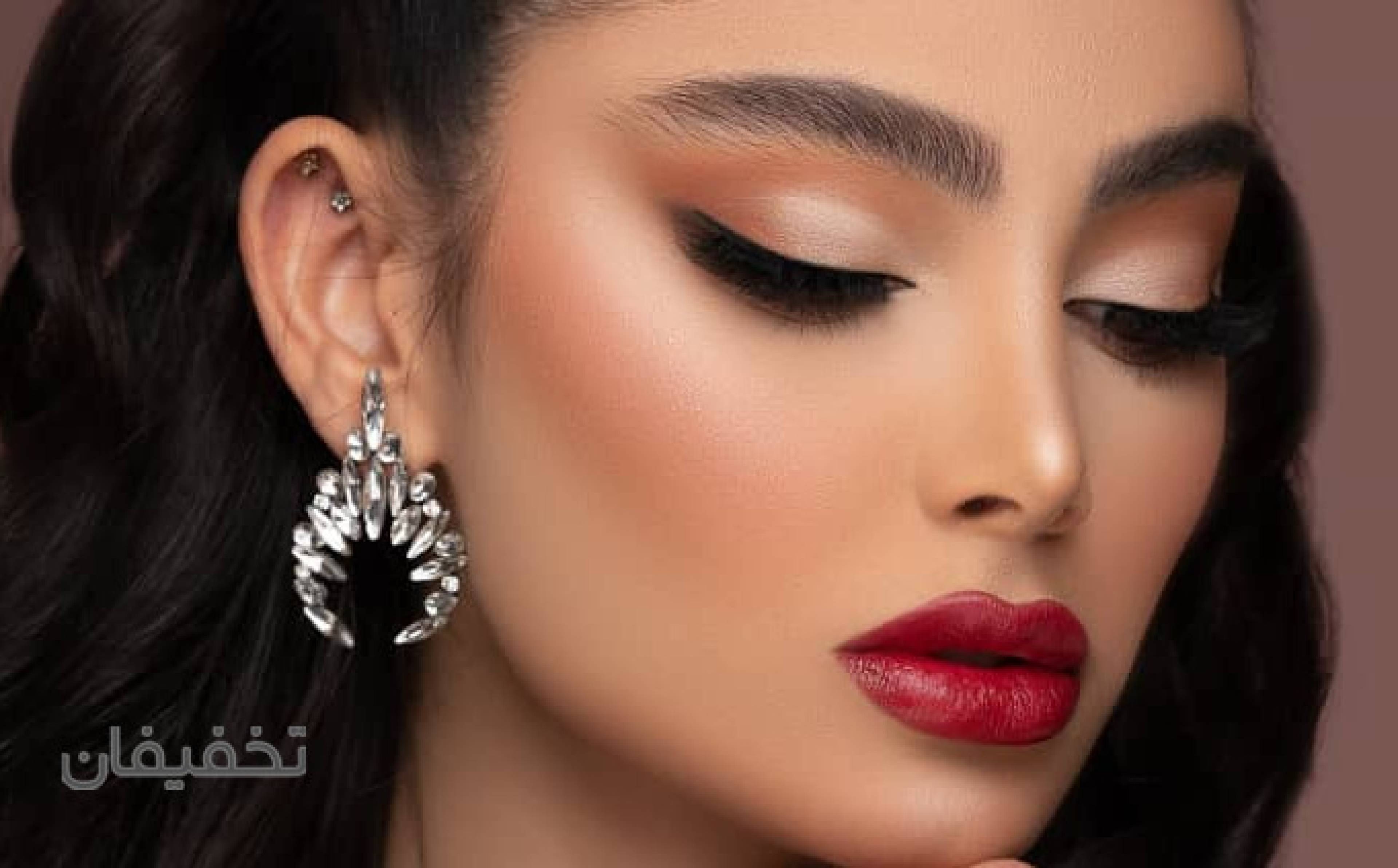 سالن زیبایی و آرایشی پدیده