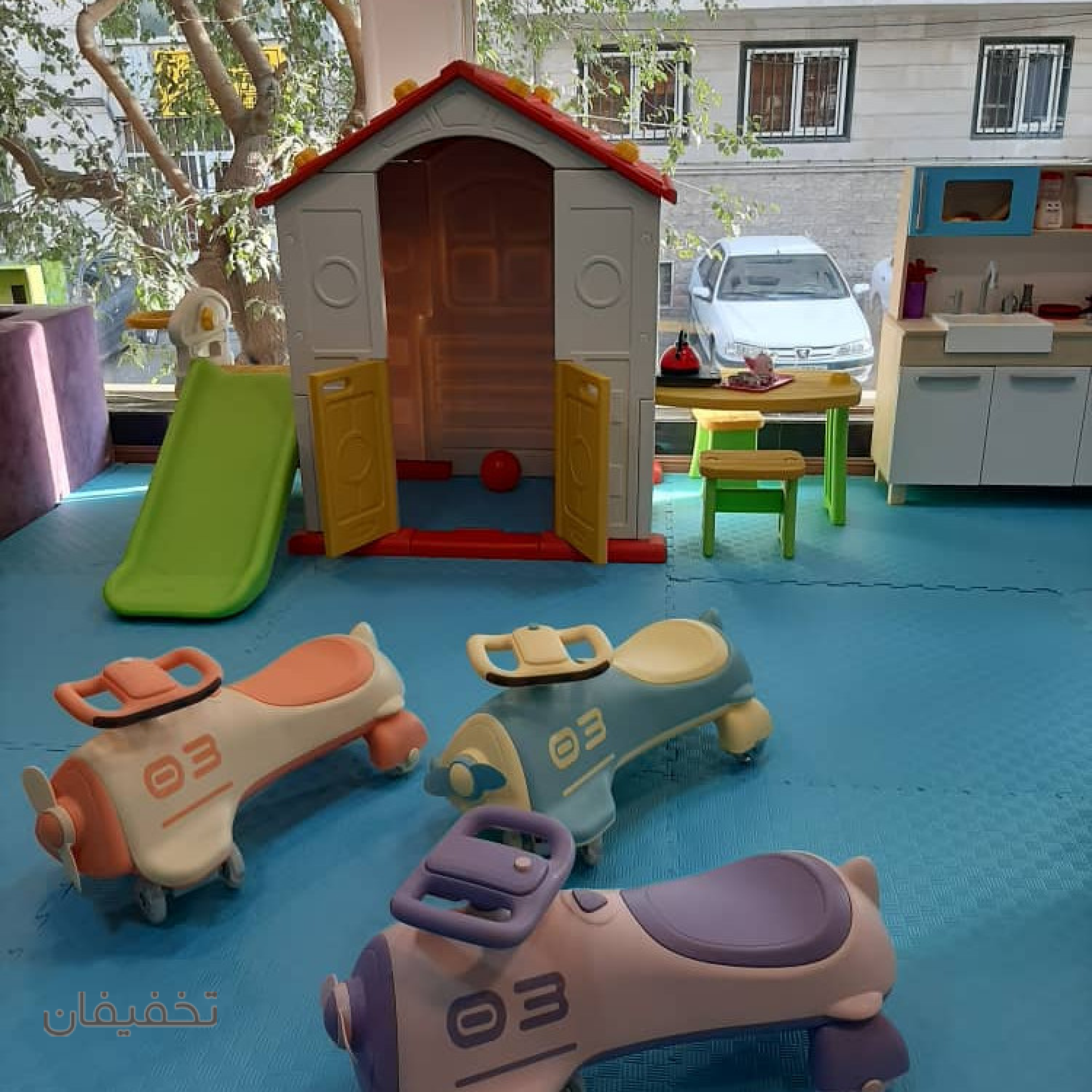 خانه بازی لارا