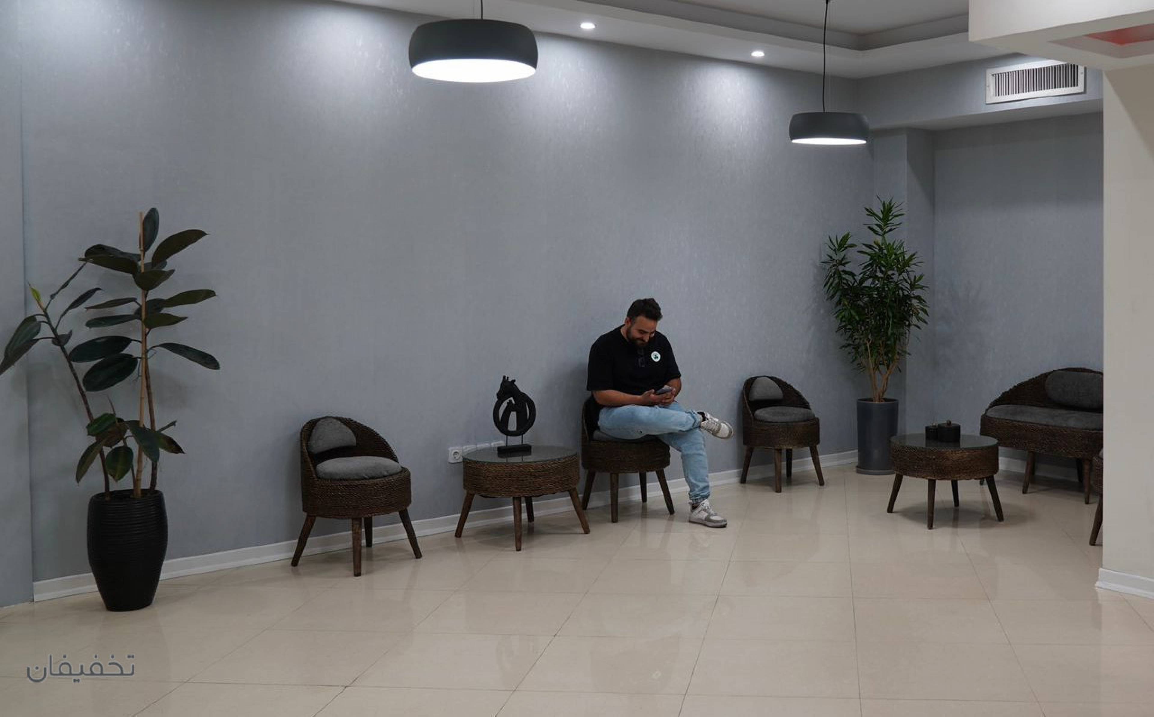دندانپزشکی لوکا سعادت‌آباد