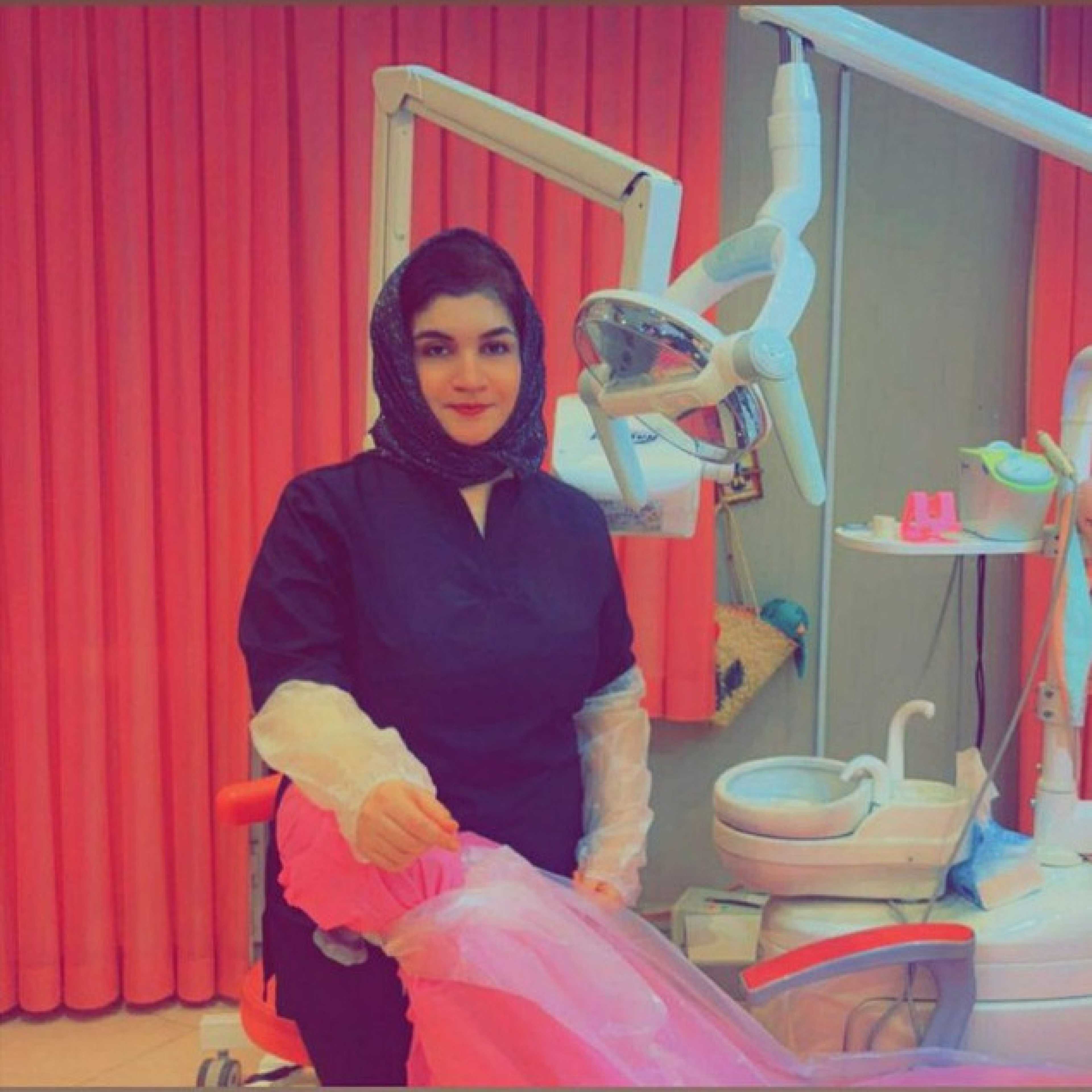 کلینیک دندانپزشکی شقایق-قائمشهر