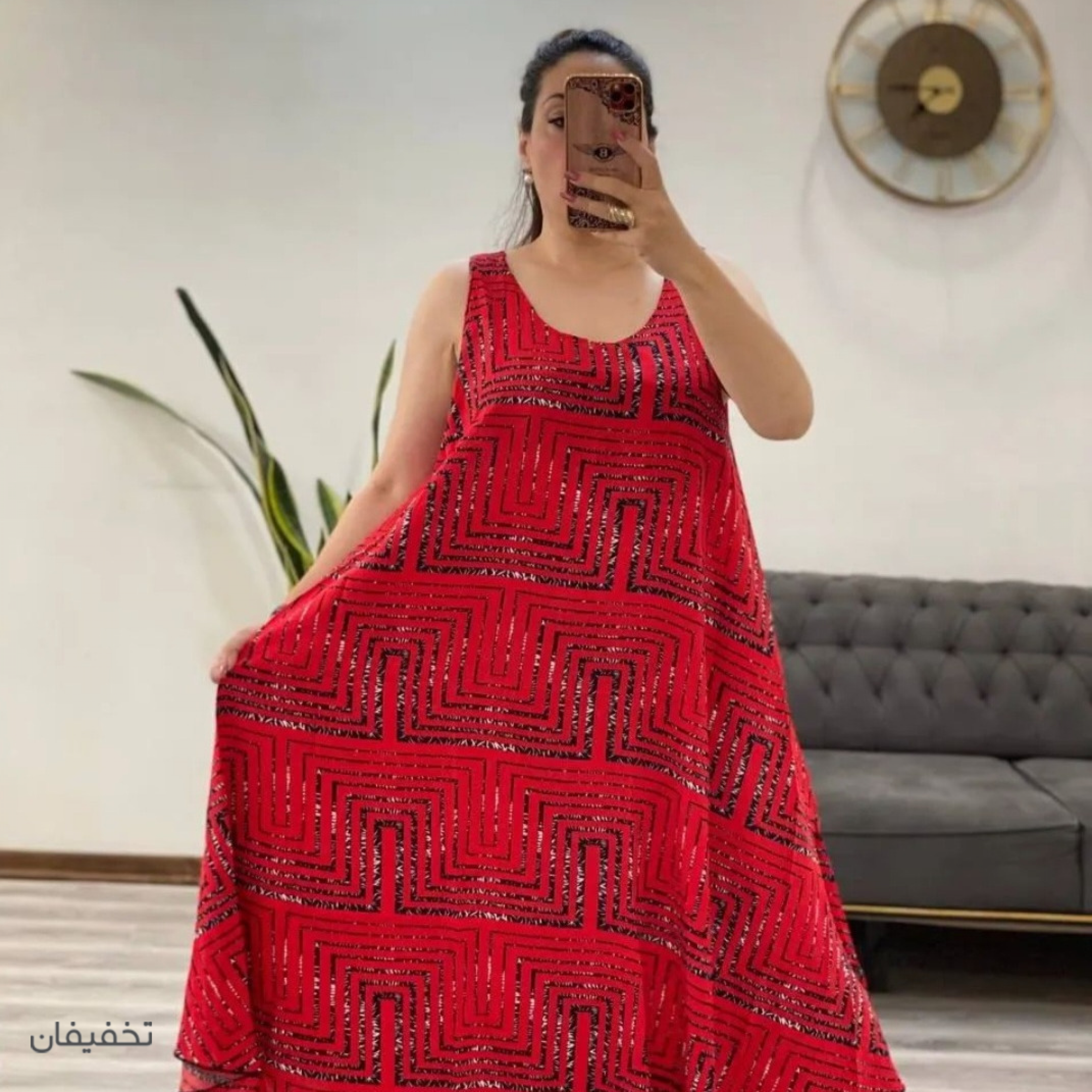 فروشگاه پوشاک فرندز(شعبه ۲)