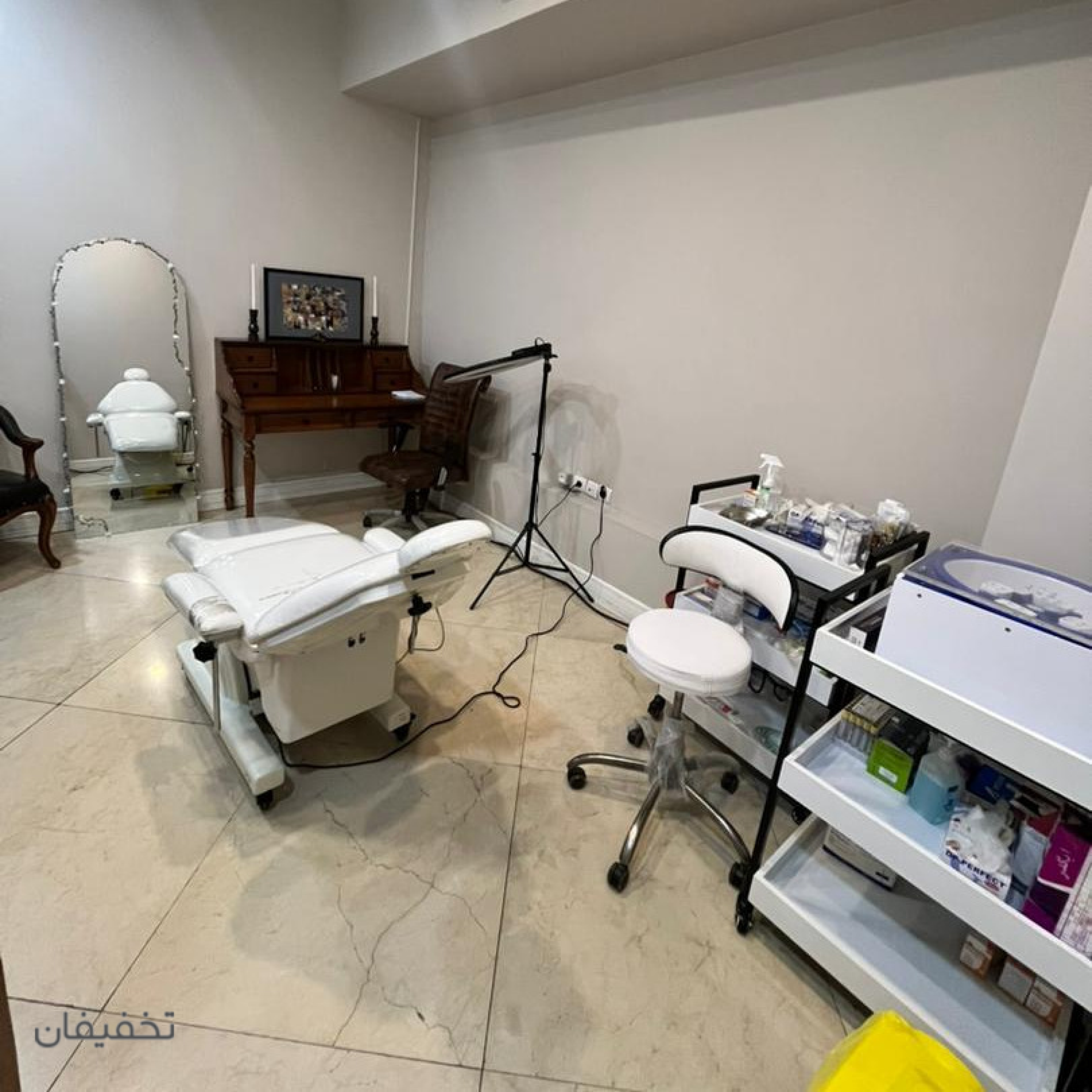 مطب دکتر بهاره هدایت