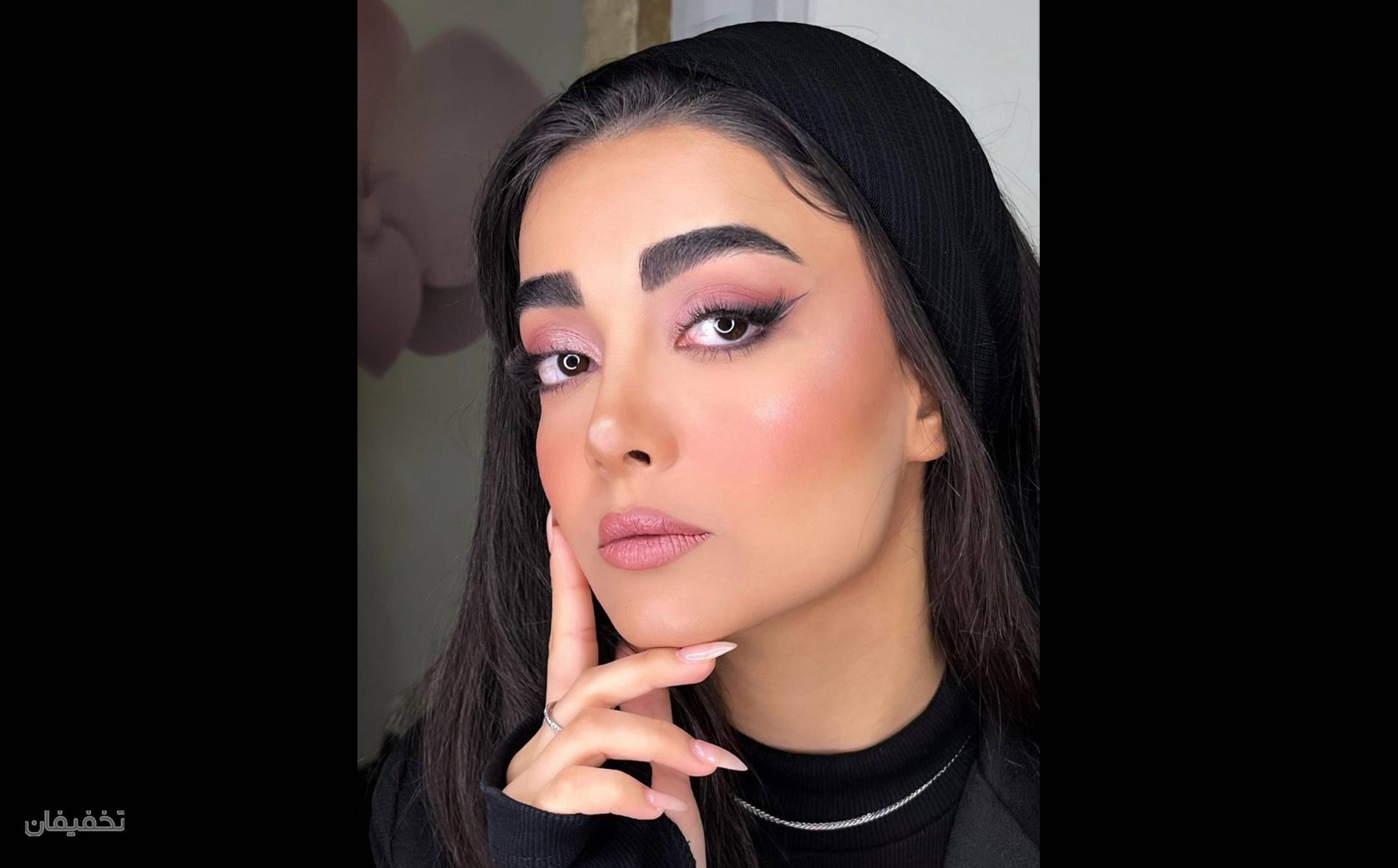 مرکز میکاپ تخصصی آذین امیری