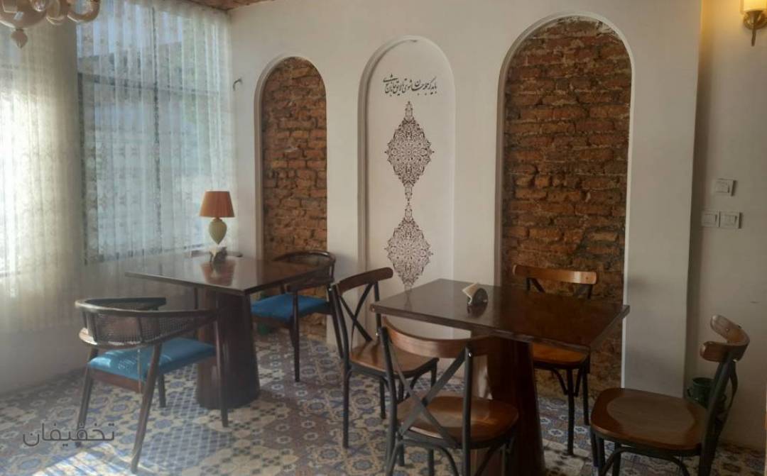 کافه رستوران عمارت پارسا