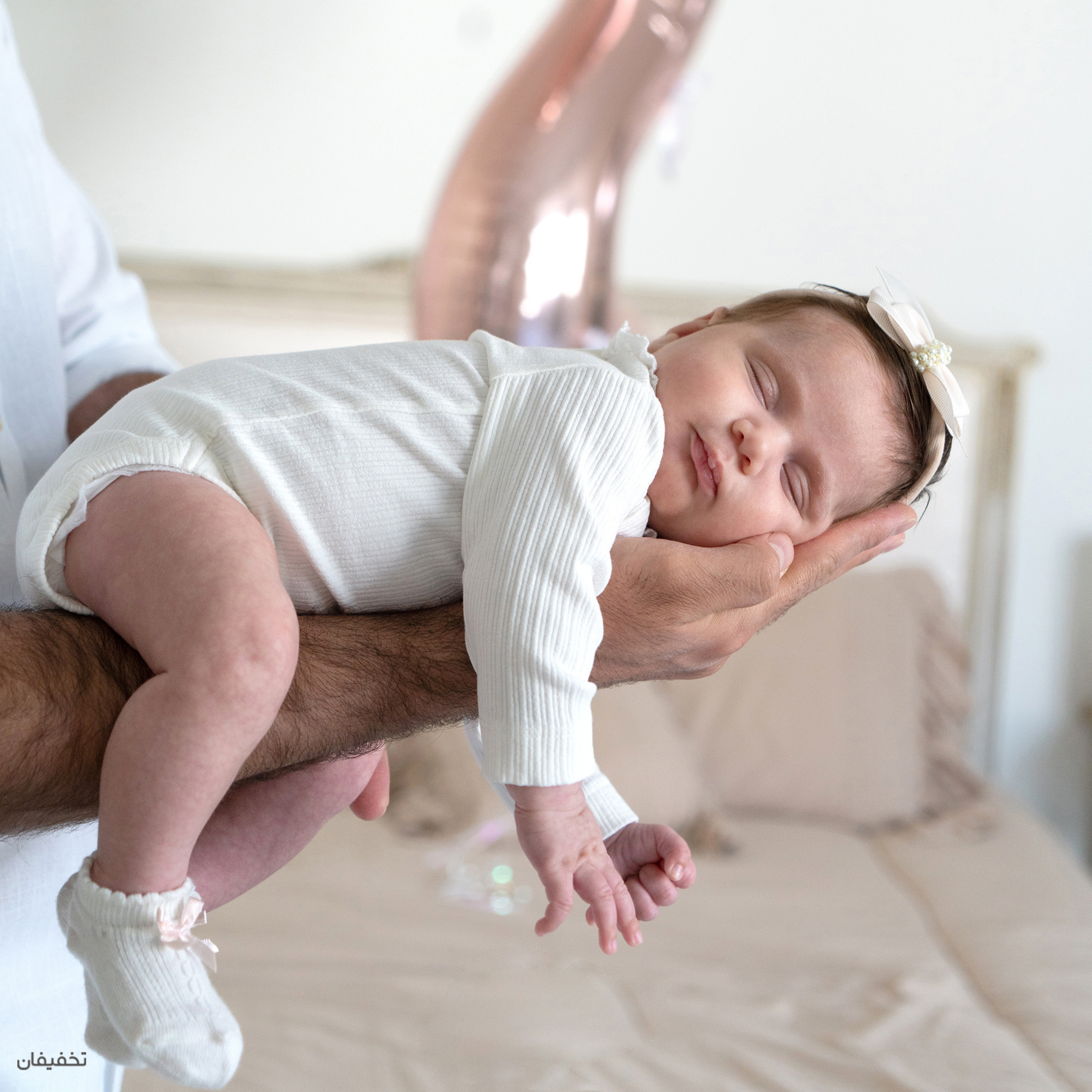 آتلیه سانا تخفیف ویژه عکاسی و کلیپ کودک و بارداری