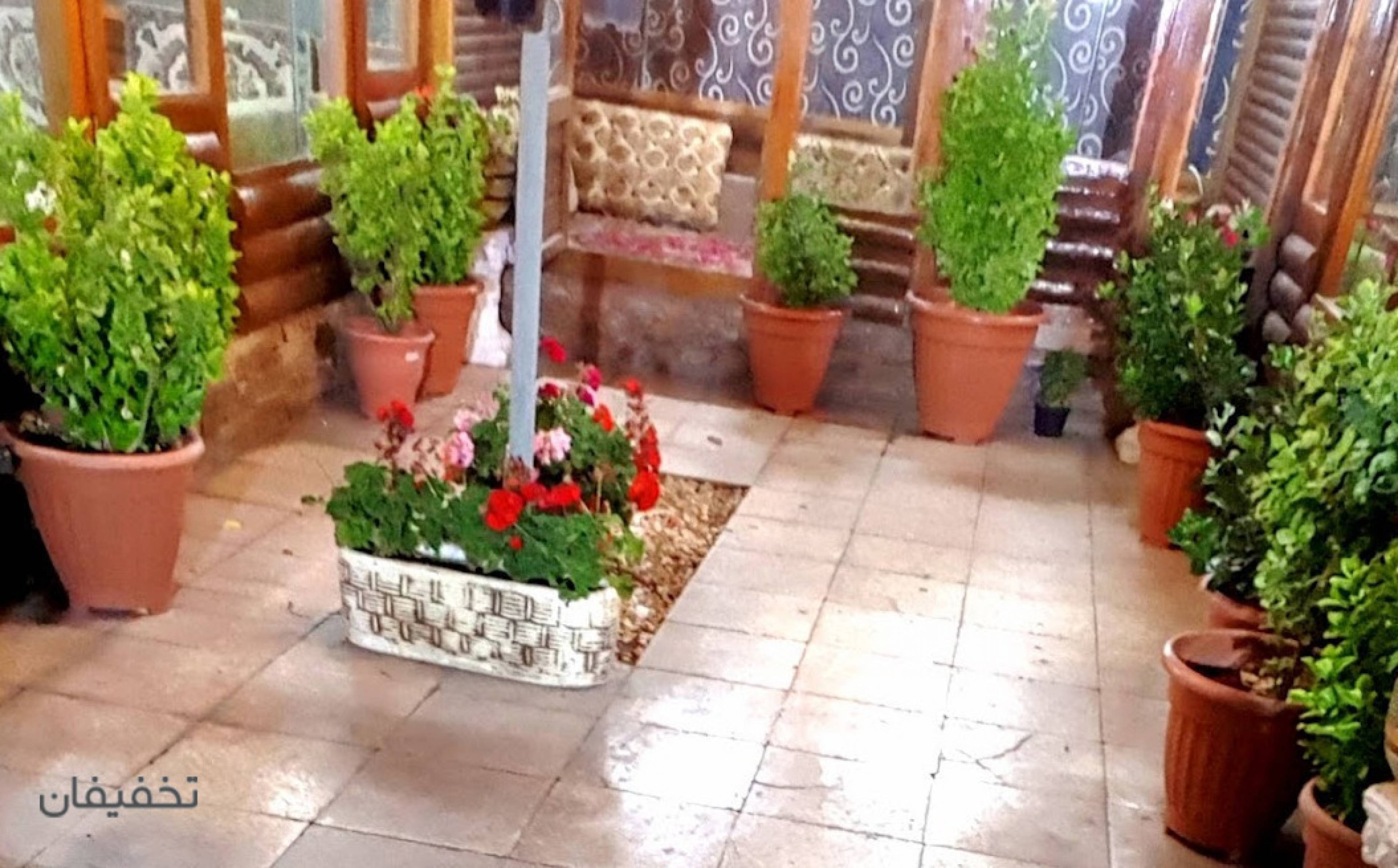 باغ رستوران سفیران کوهسار
