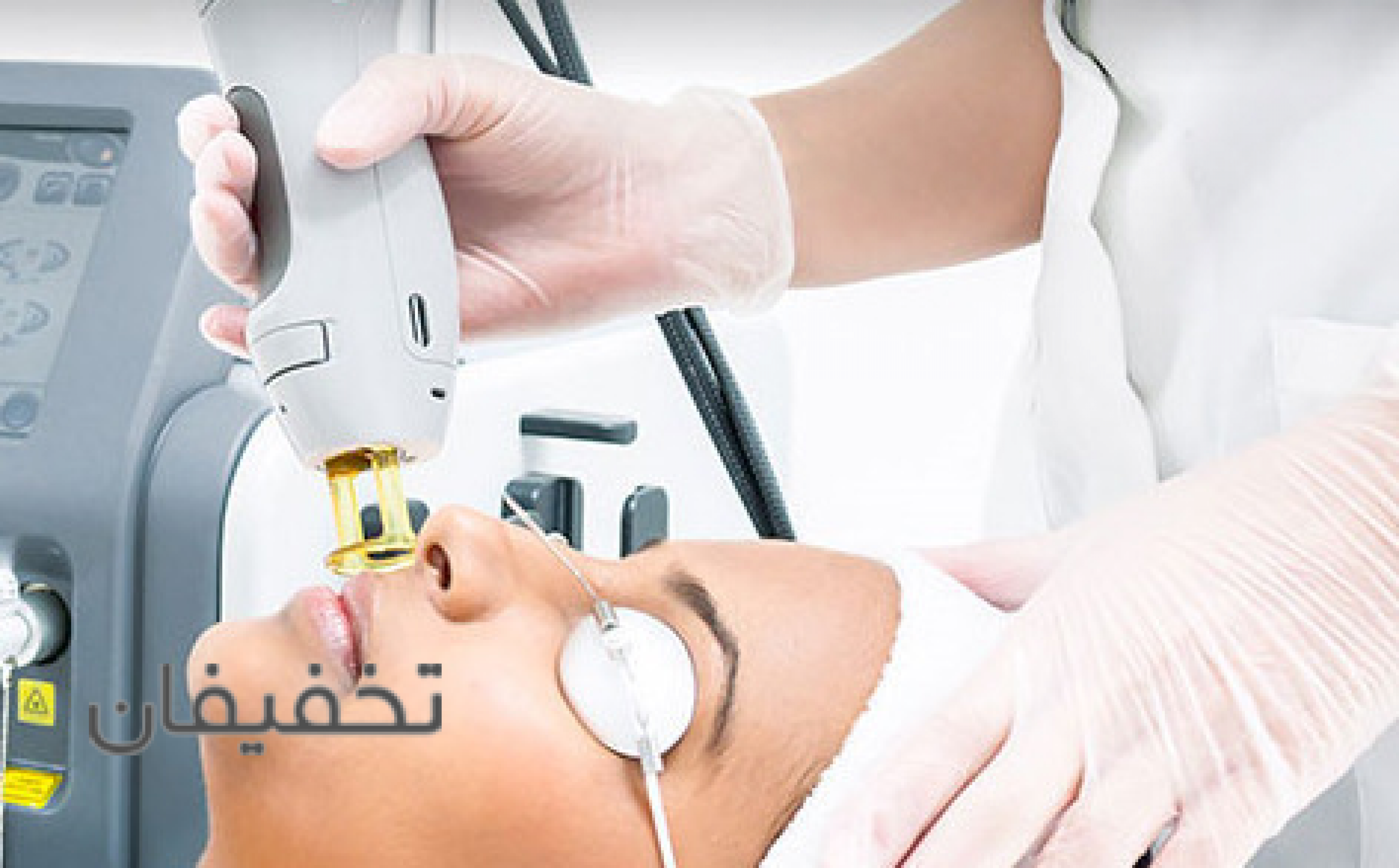 مطب پوست و مو آریا (دکتر فروزانی)