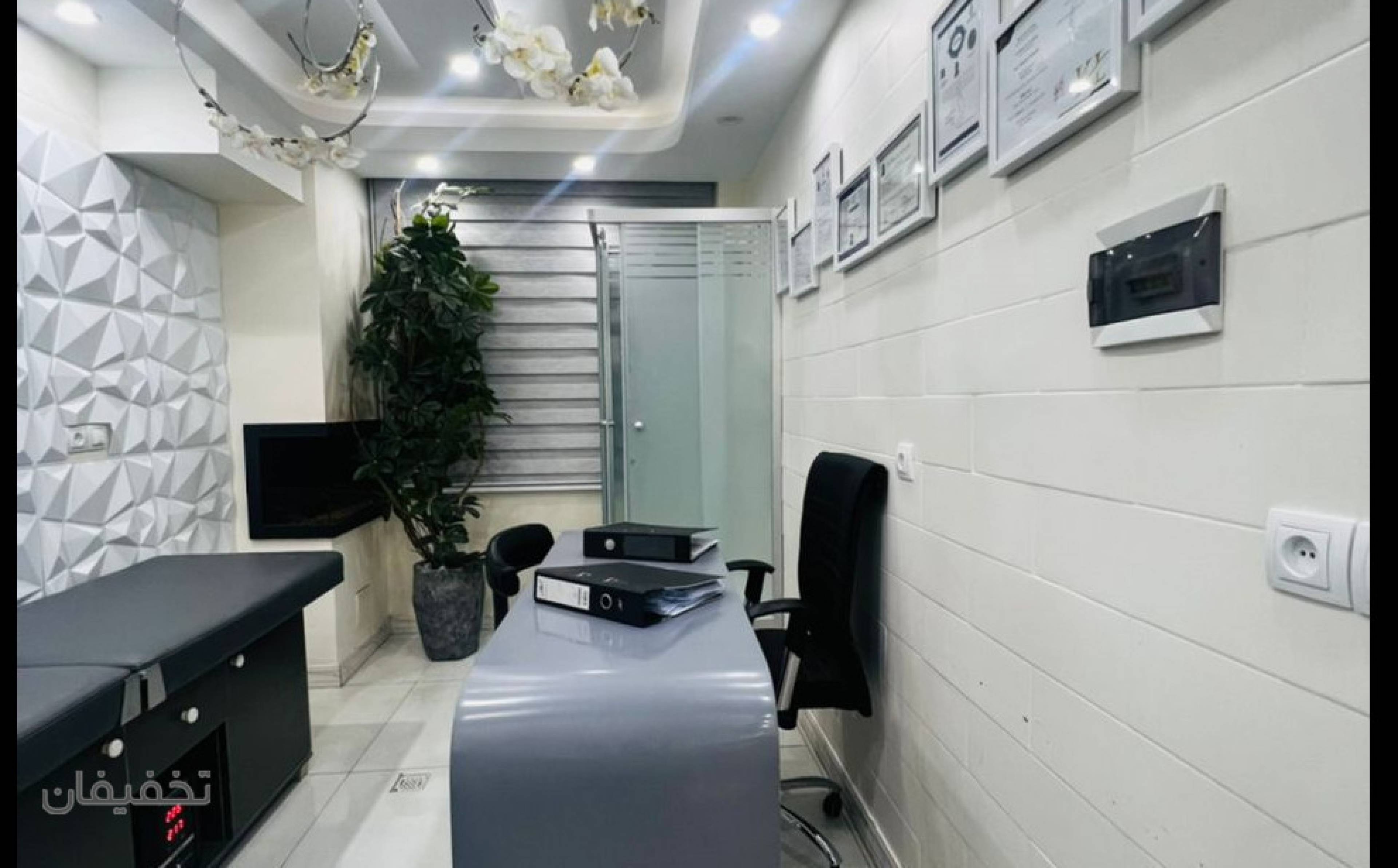 مطب زیبایی دکتر فرجی