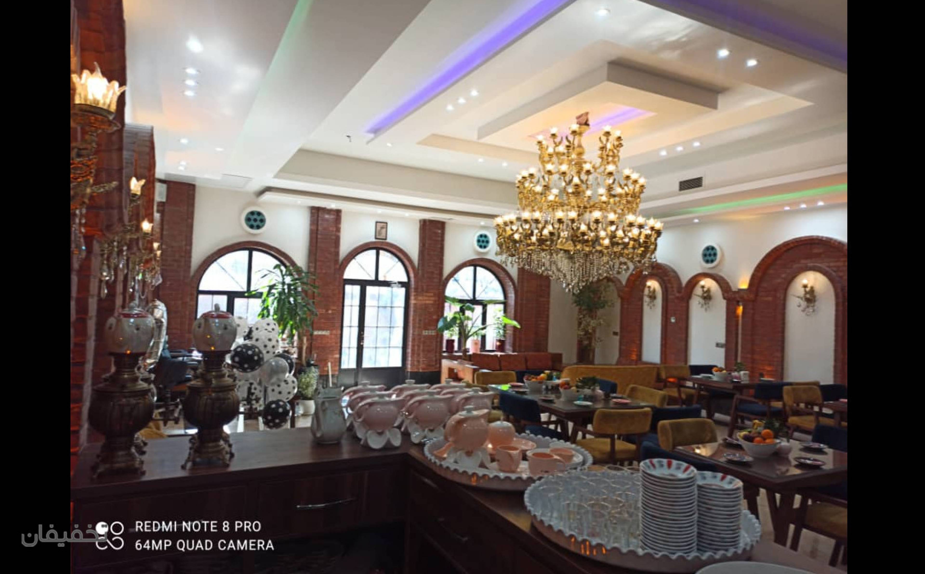 سفره خانه سنتی شب تاب