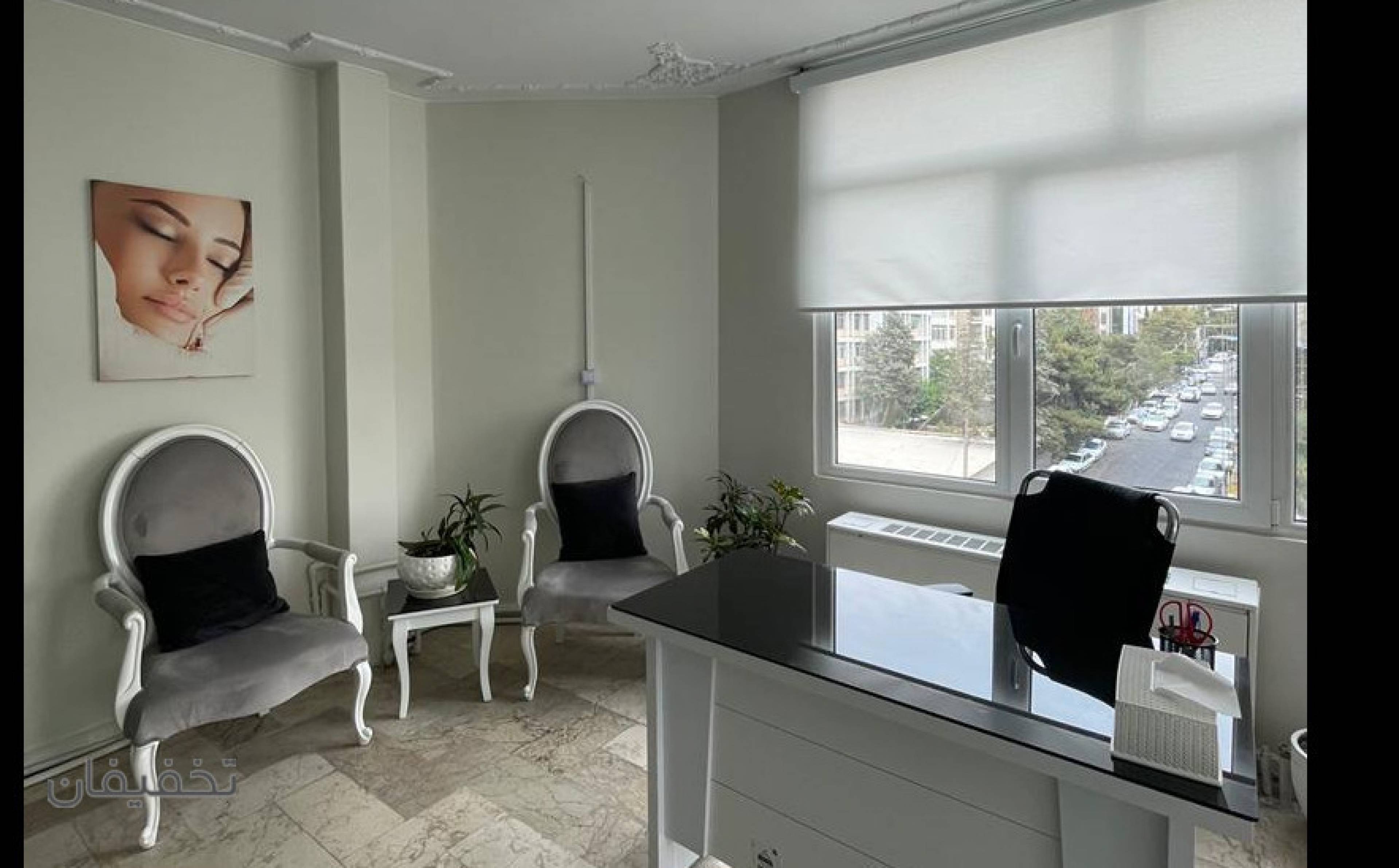 مرکز پزشکی و زیبایی حورزاد