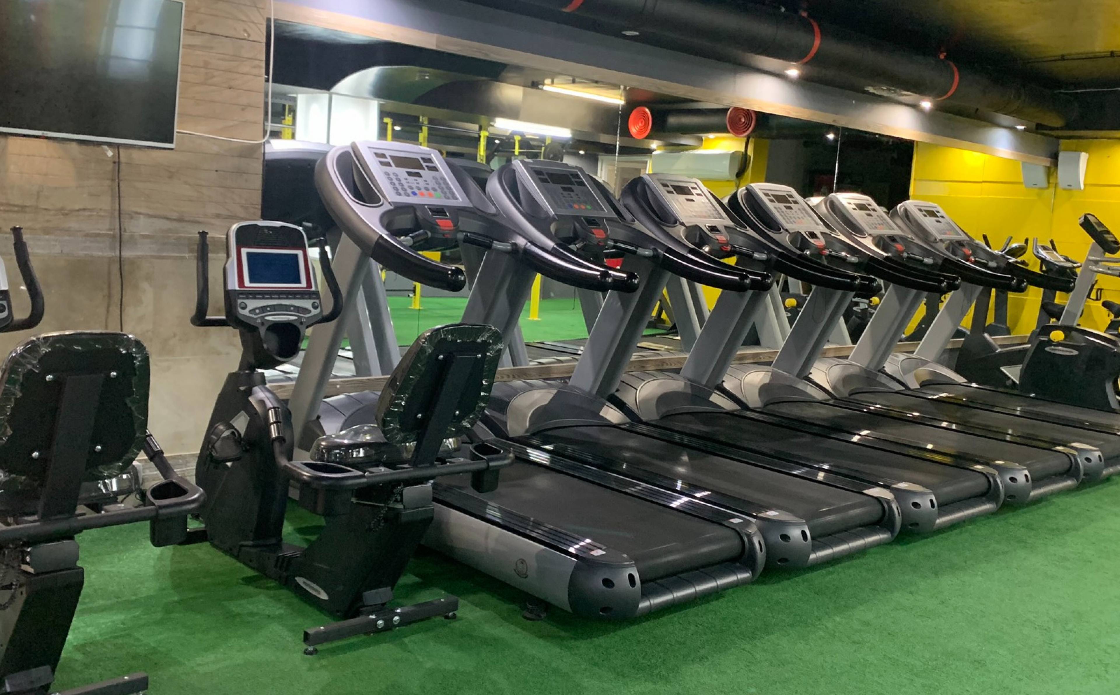 باشگاه بدنسازى و فيتنس سخت كوشان