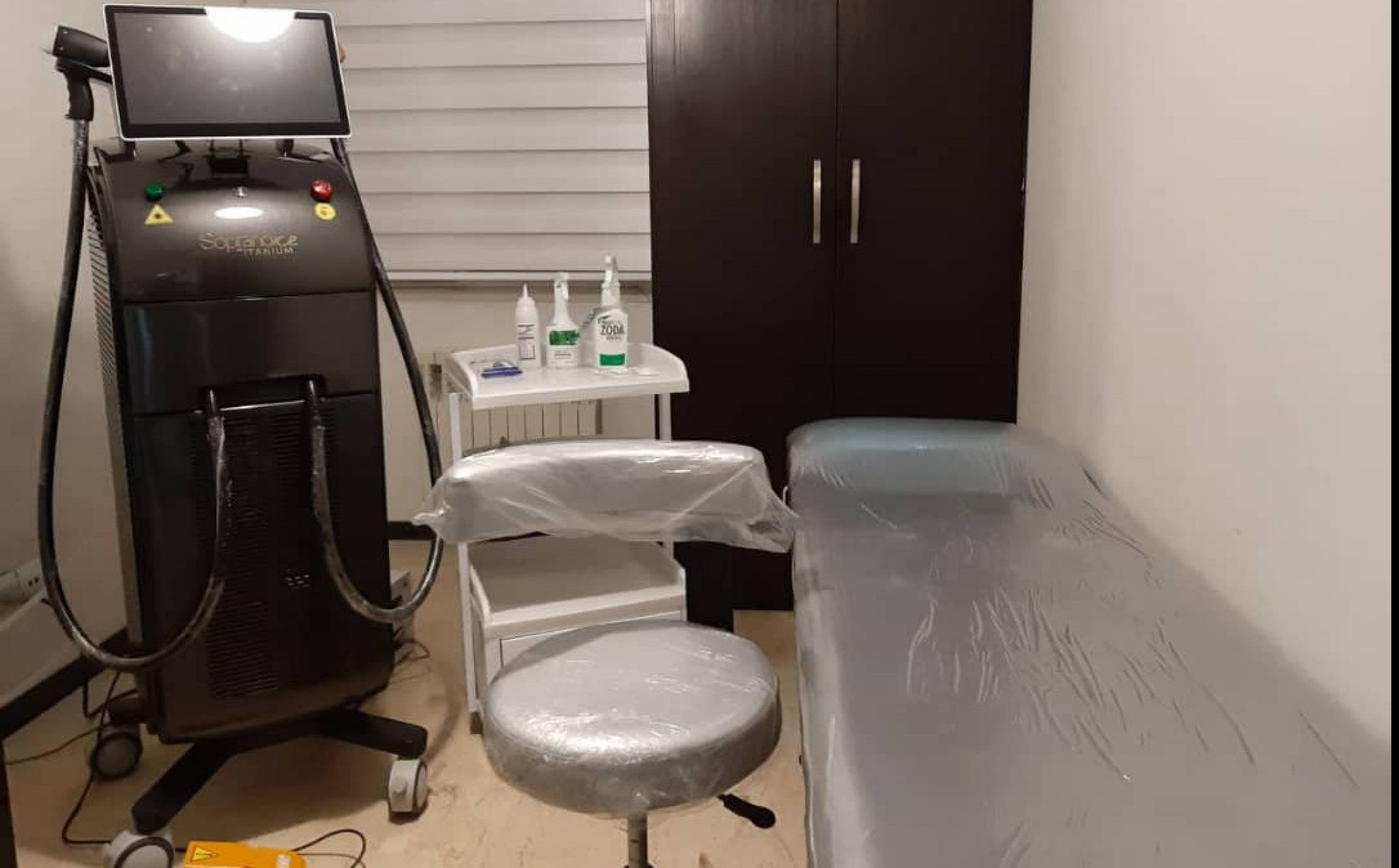 مطب دکتر منصوری
