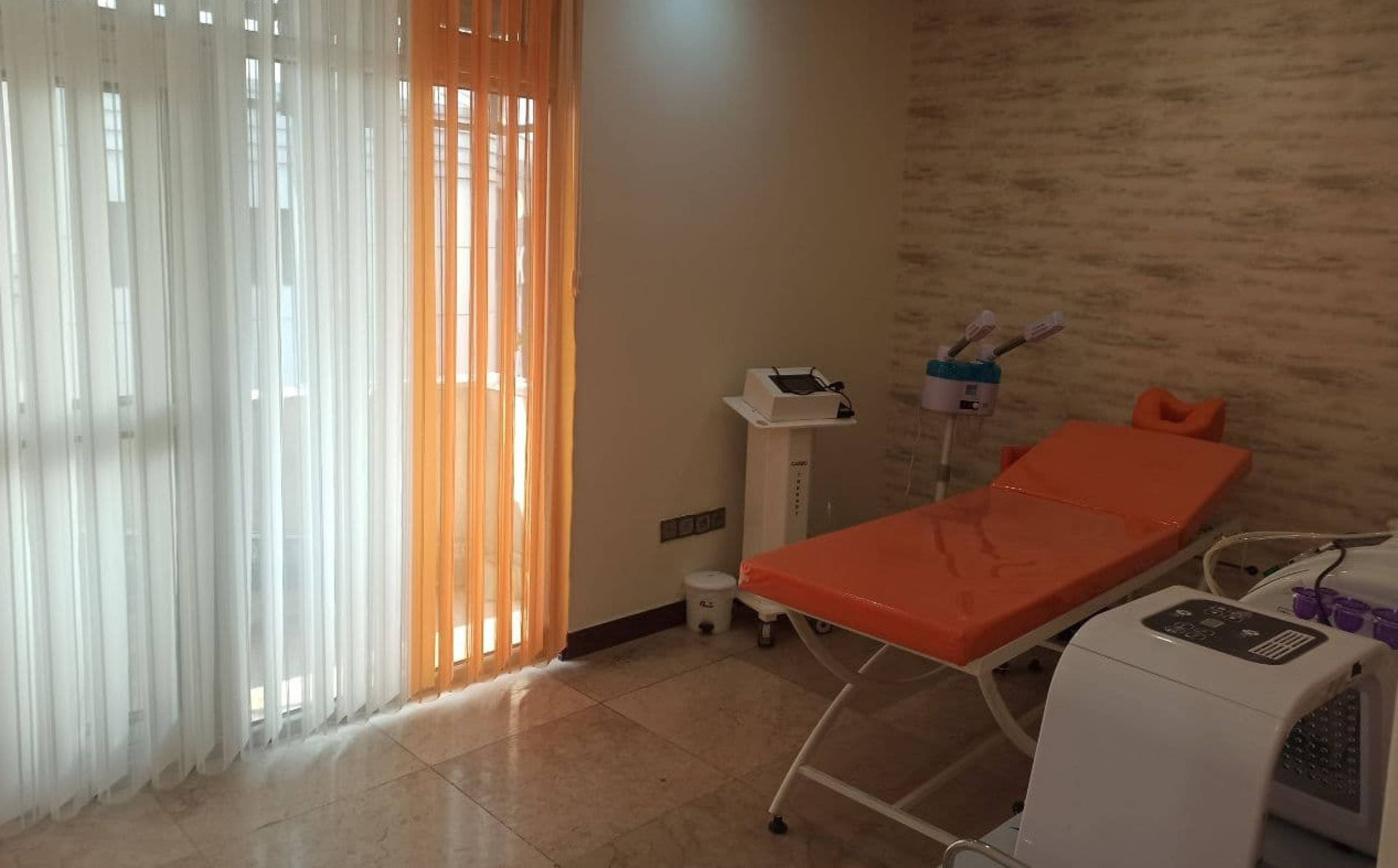 مرکز زیبایی و لیزر هانیوا